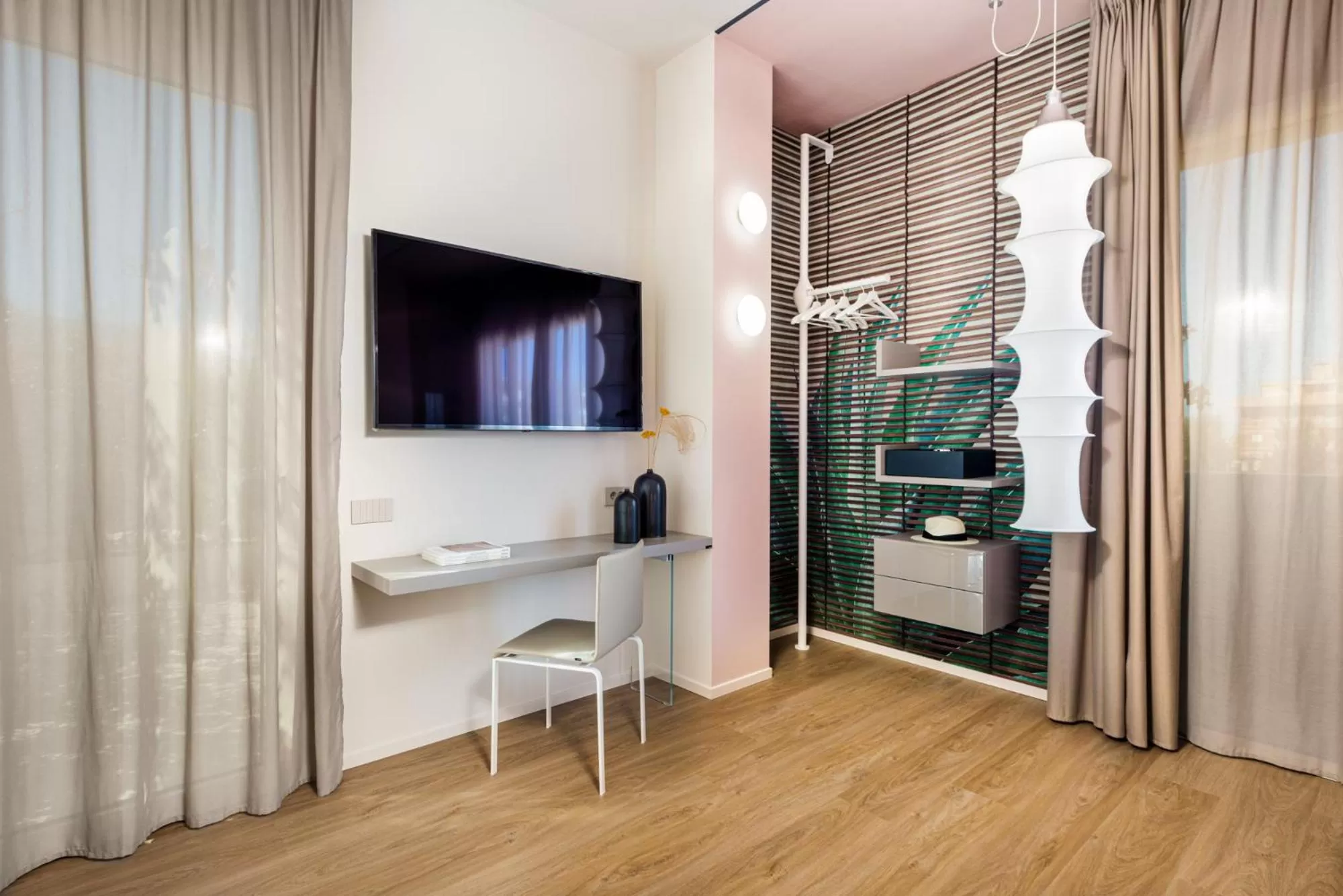 TV and multimedia in Open Hotel