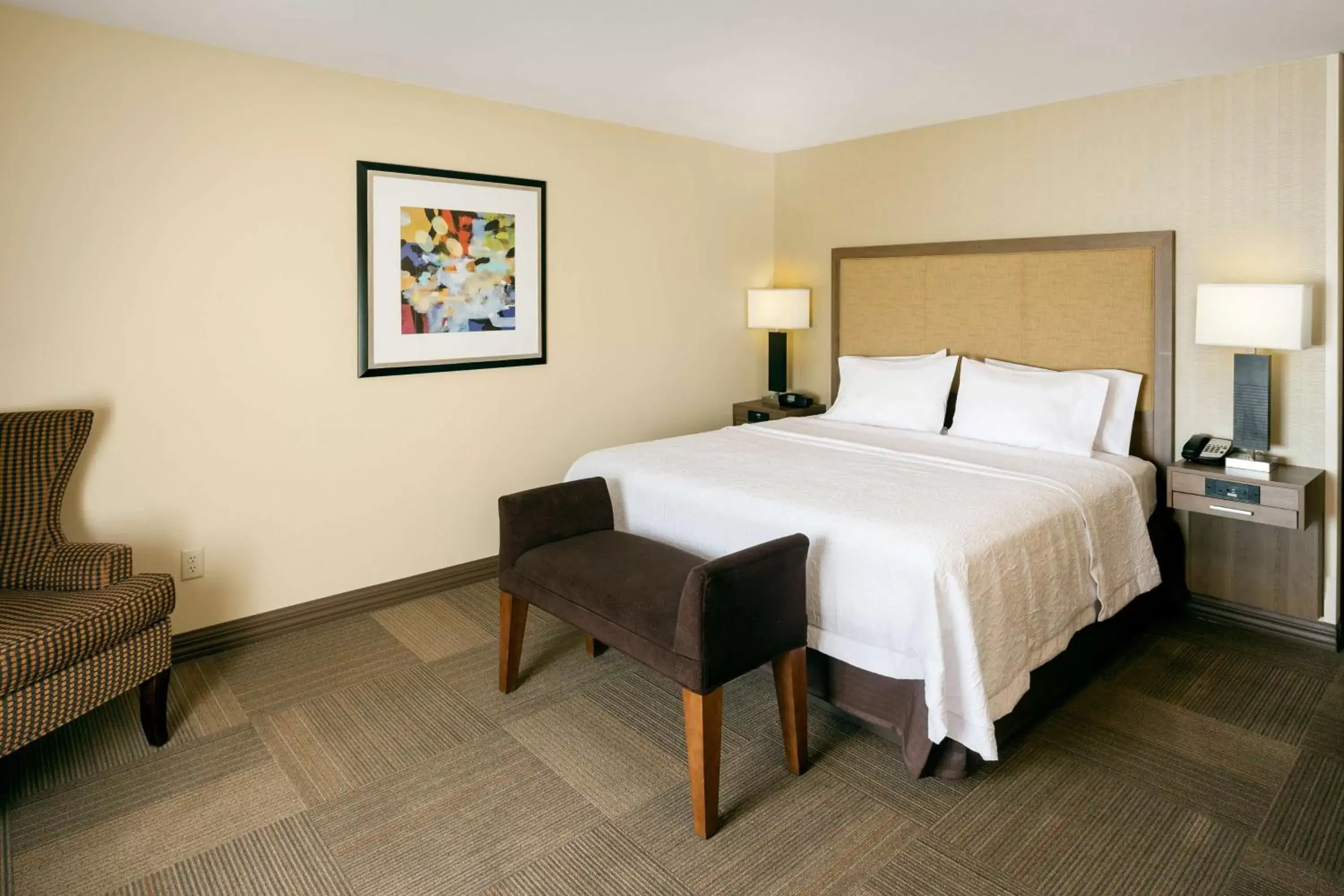 Bed in Hampton Inn & Suites Las Vegas-Red Rock/Summerlin