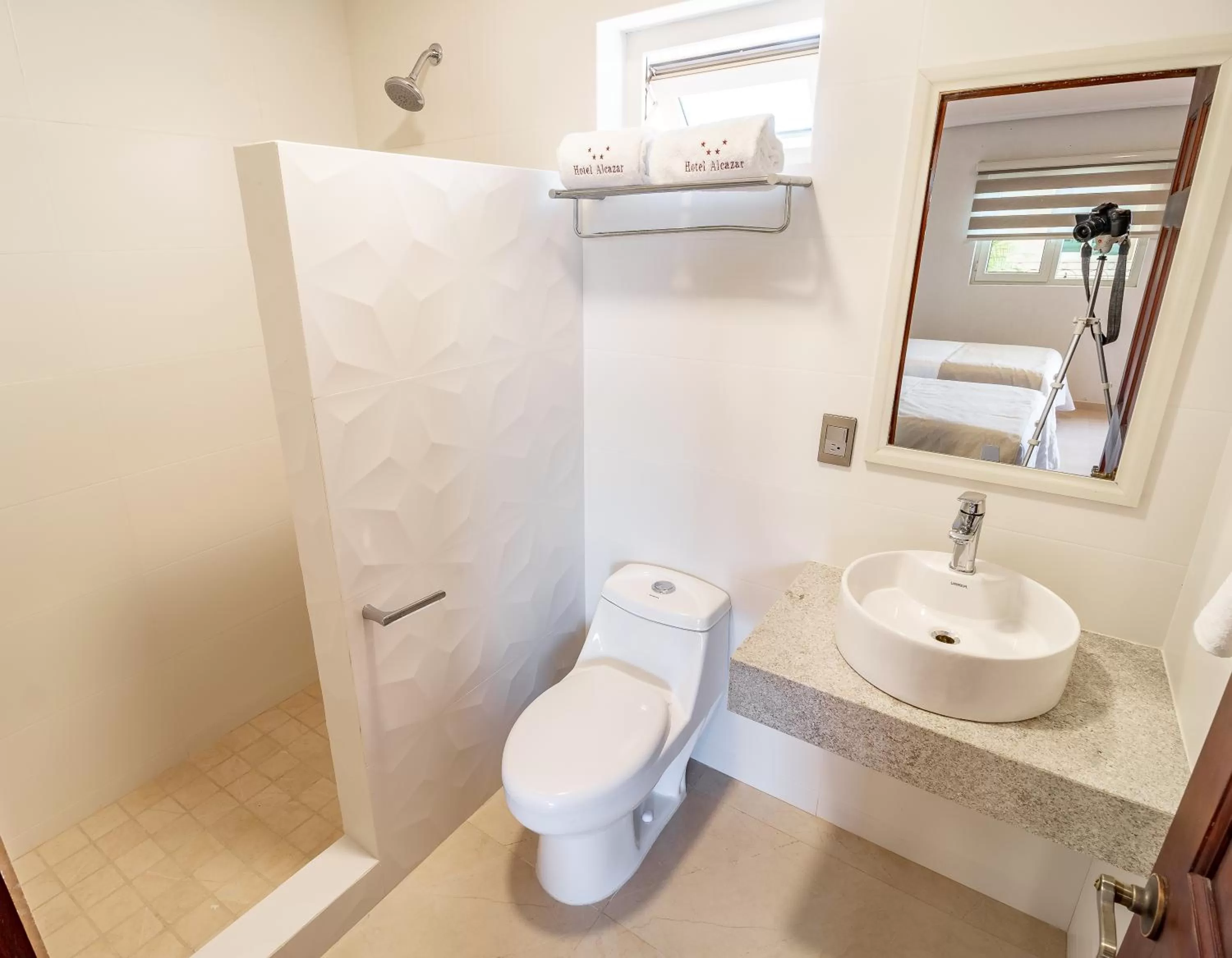Bathroom in Hotel Alcazar - Guadalajara Centro Historico