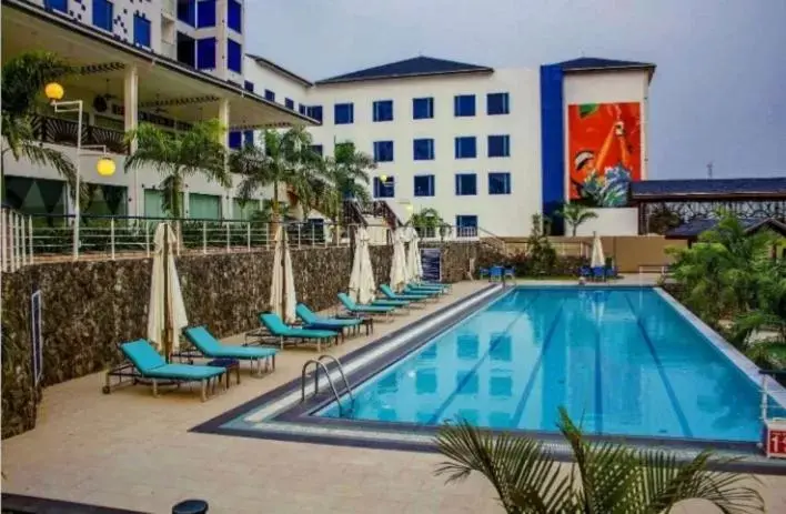 Swimming Pool in Best Western Plus Atlantic Hotel