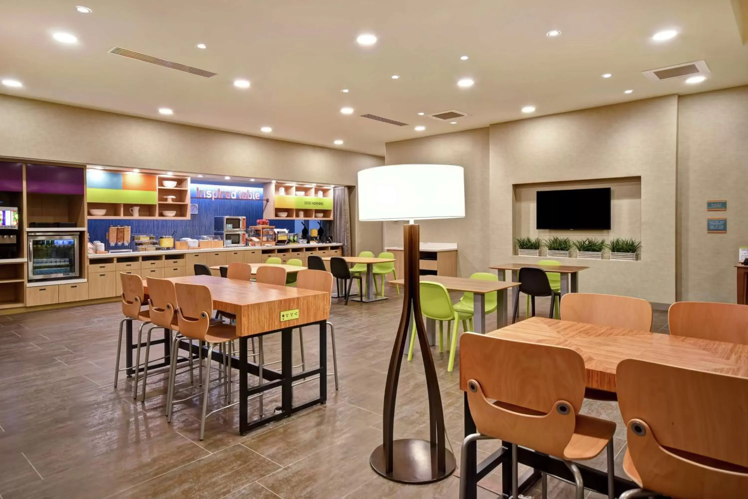 Breakfast, Restaurant/Places to Eat in Home2 Suites By Hilton Jekyll Island