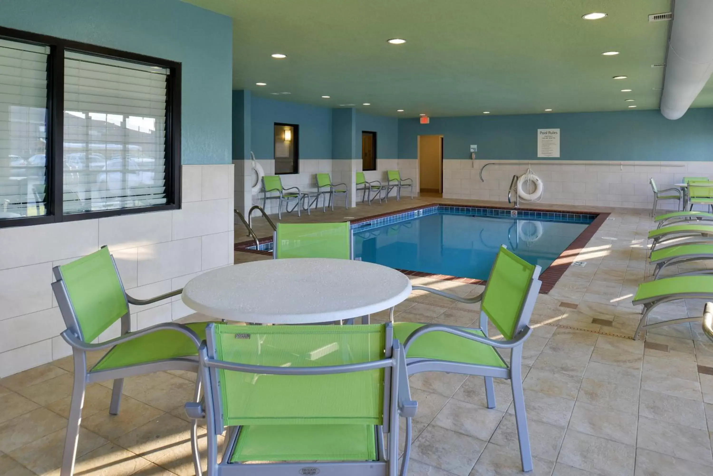 Swimming pool in Holiday Inn Express Hotel & Suites Lonoke I-40, an IHG Hotel