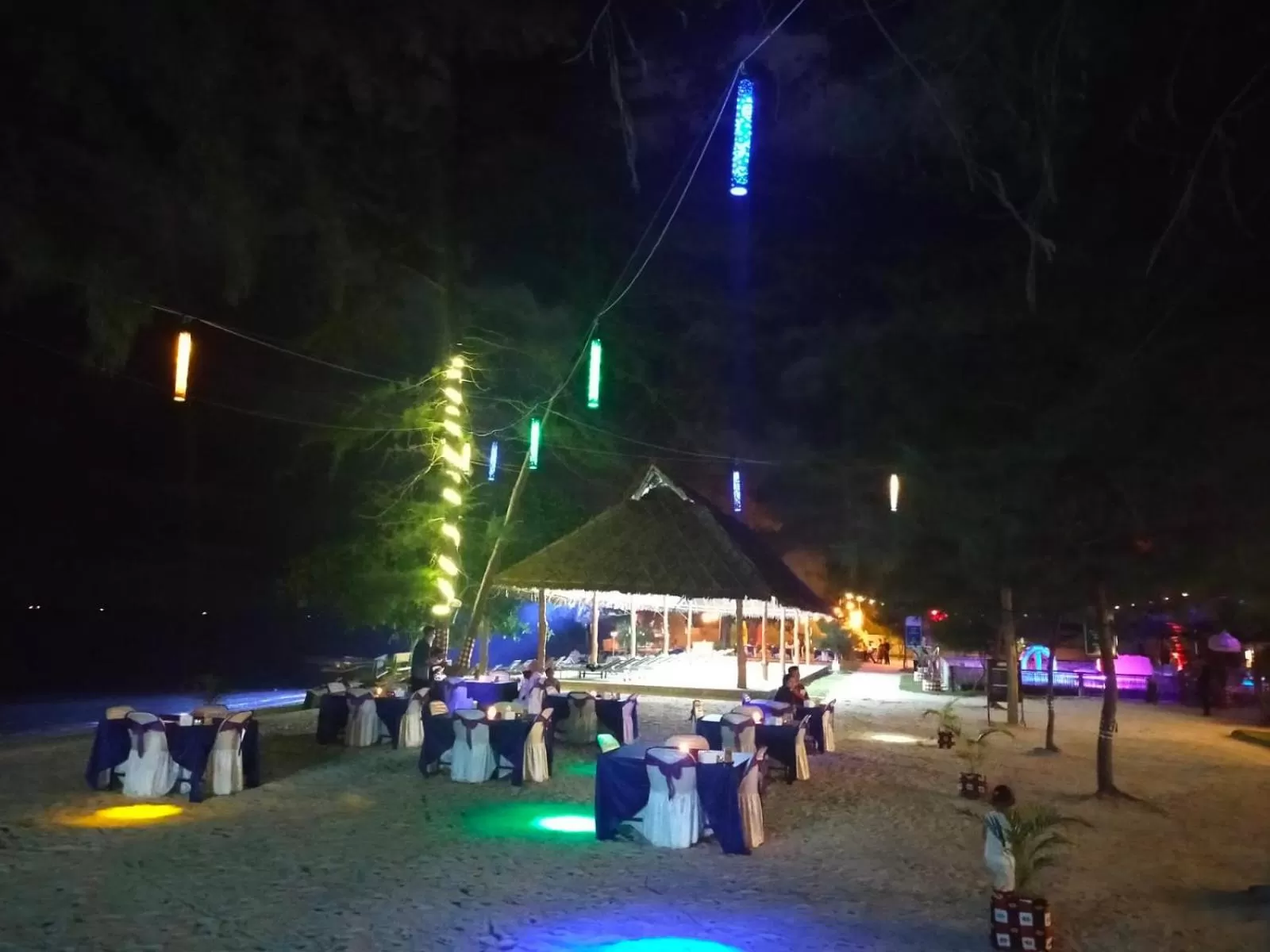 Madu Tiga Beach and Resort