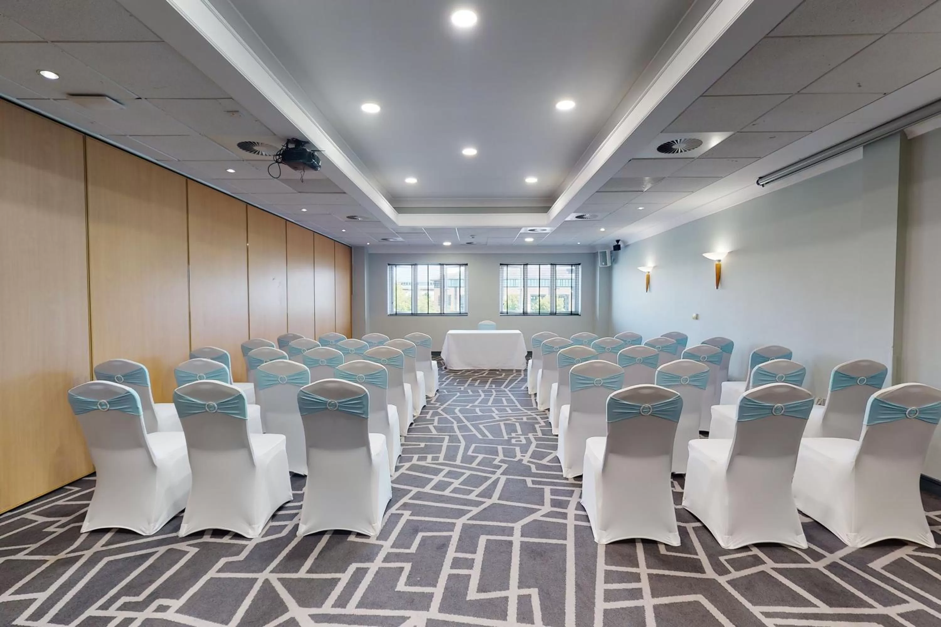 Banquet/Function facilities in Village Hotel Bournemouth