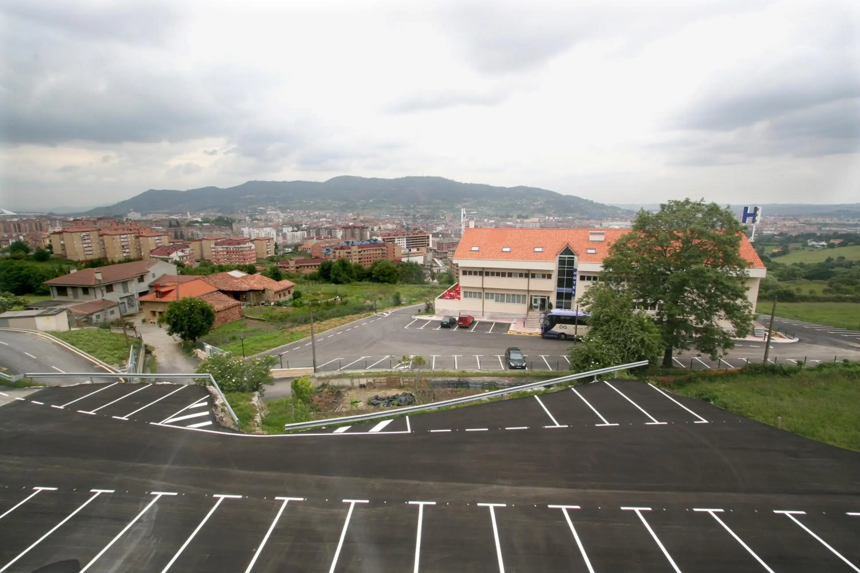 Property building in Hotel Palacio de Asturias