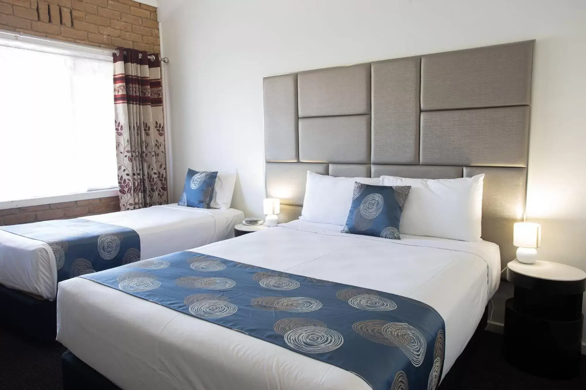Bed in Goldfields Motel