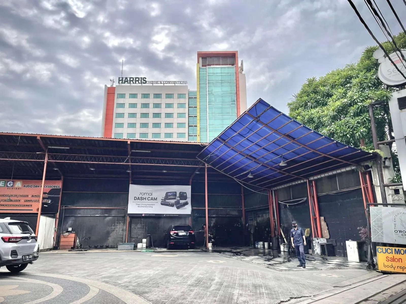 HARRIS Hotel & Convention Festival Citylink Bandung