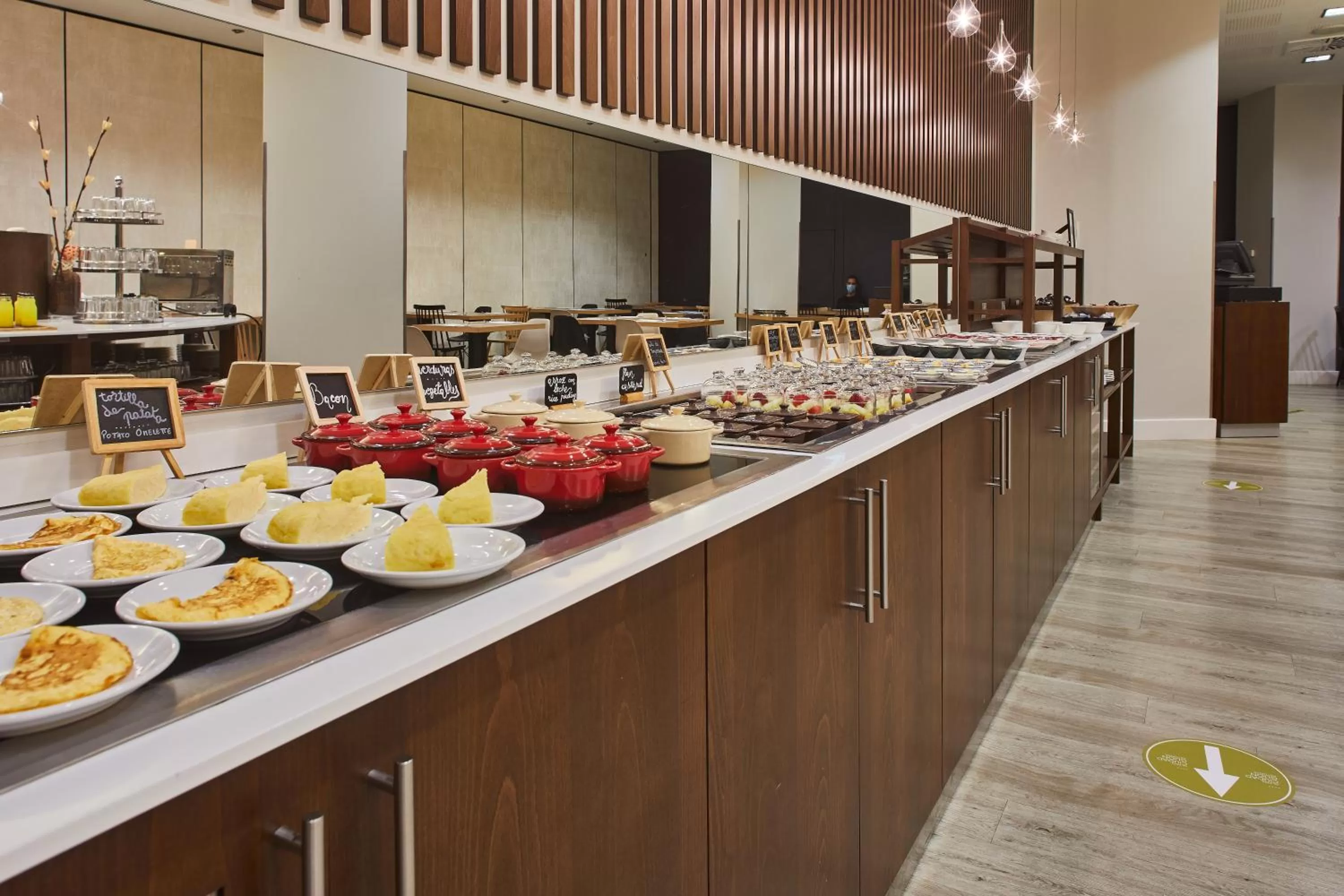 Buffet breakfast in Silken Ciudad Gijón