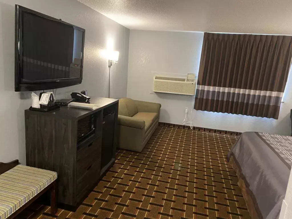 Bed in Faribault Hometown Inn & Suites Bed in Faribault Hometown Inn & Suites