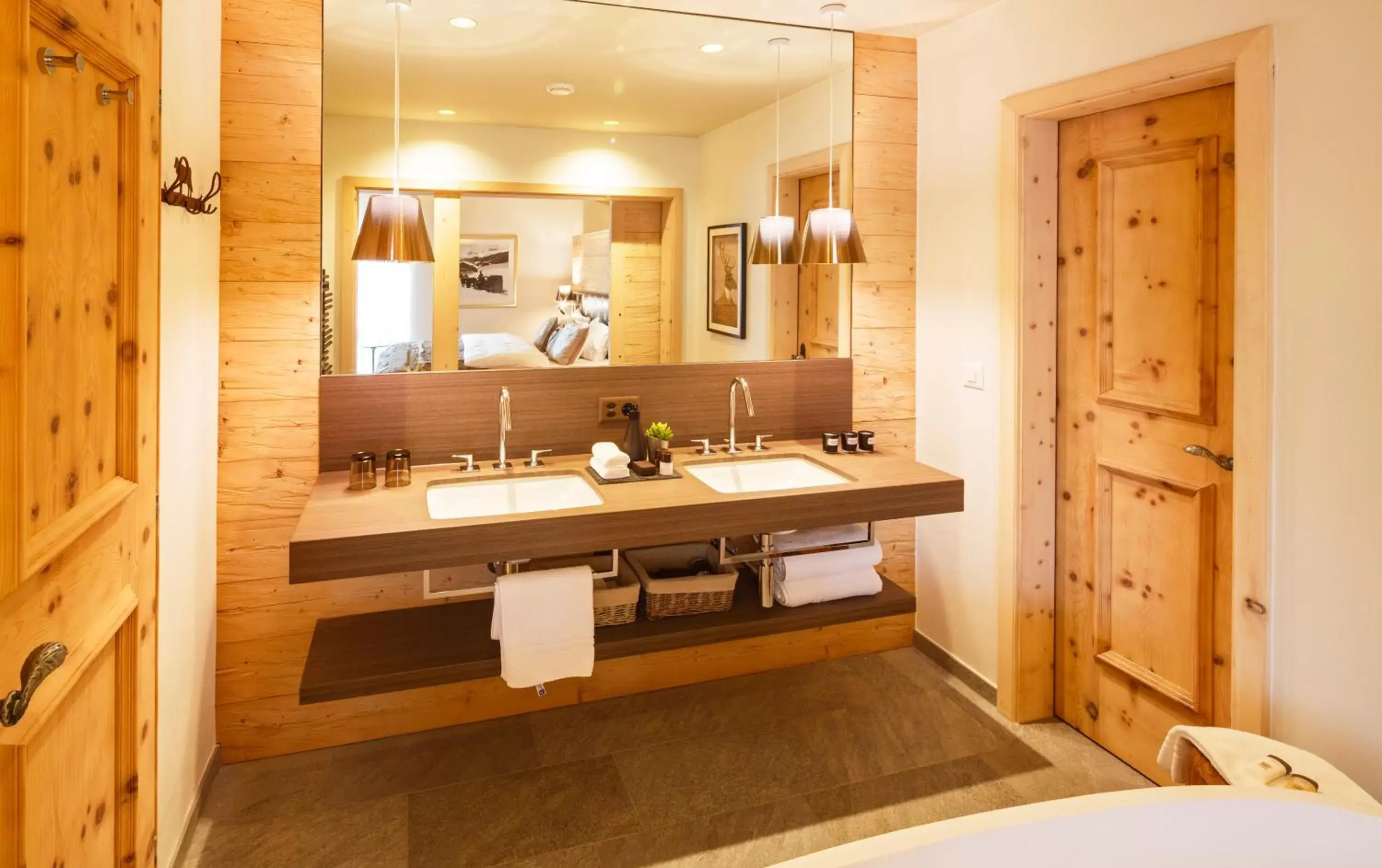 Bathroom in Hotel Piz Buin Klosters