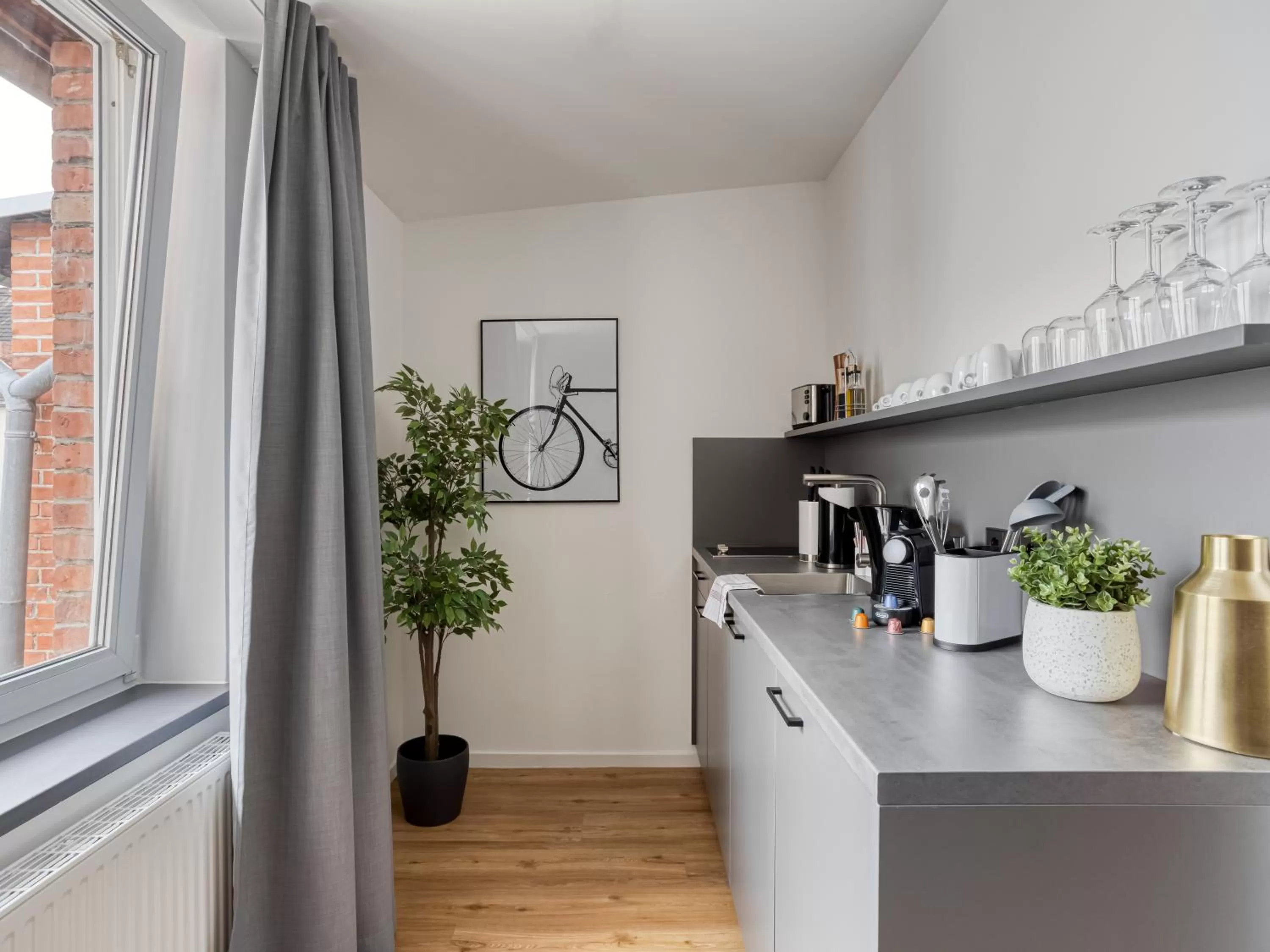 Coffee/tea facilities in Limehome Erfurt Schmidtstedter Straße