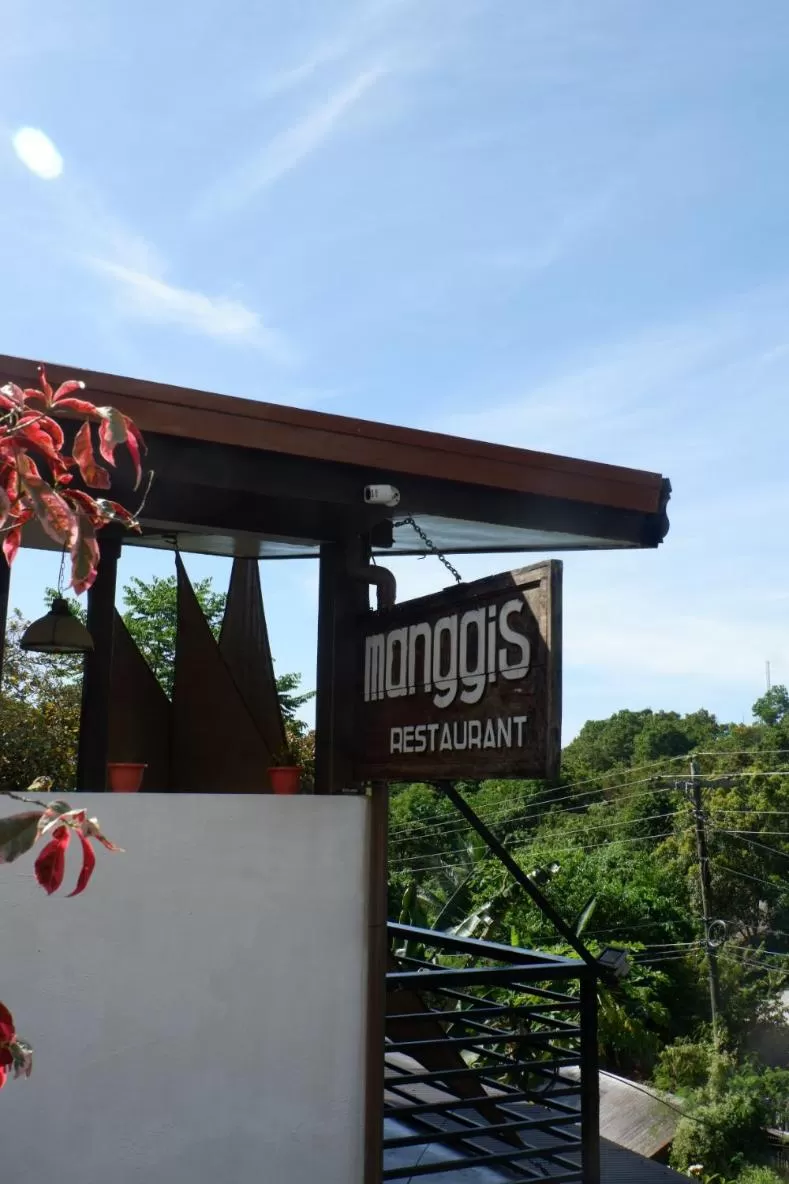 Restaurant/places to eat in Vela Terraces Hotel