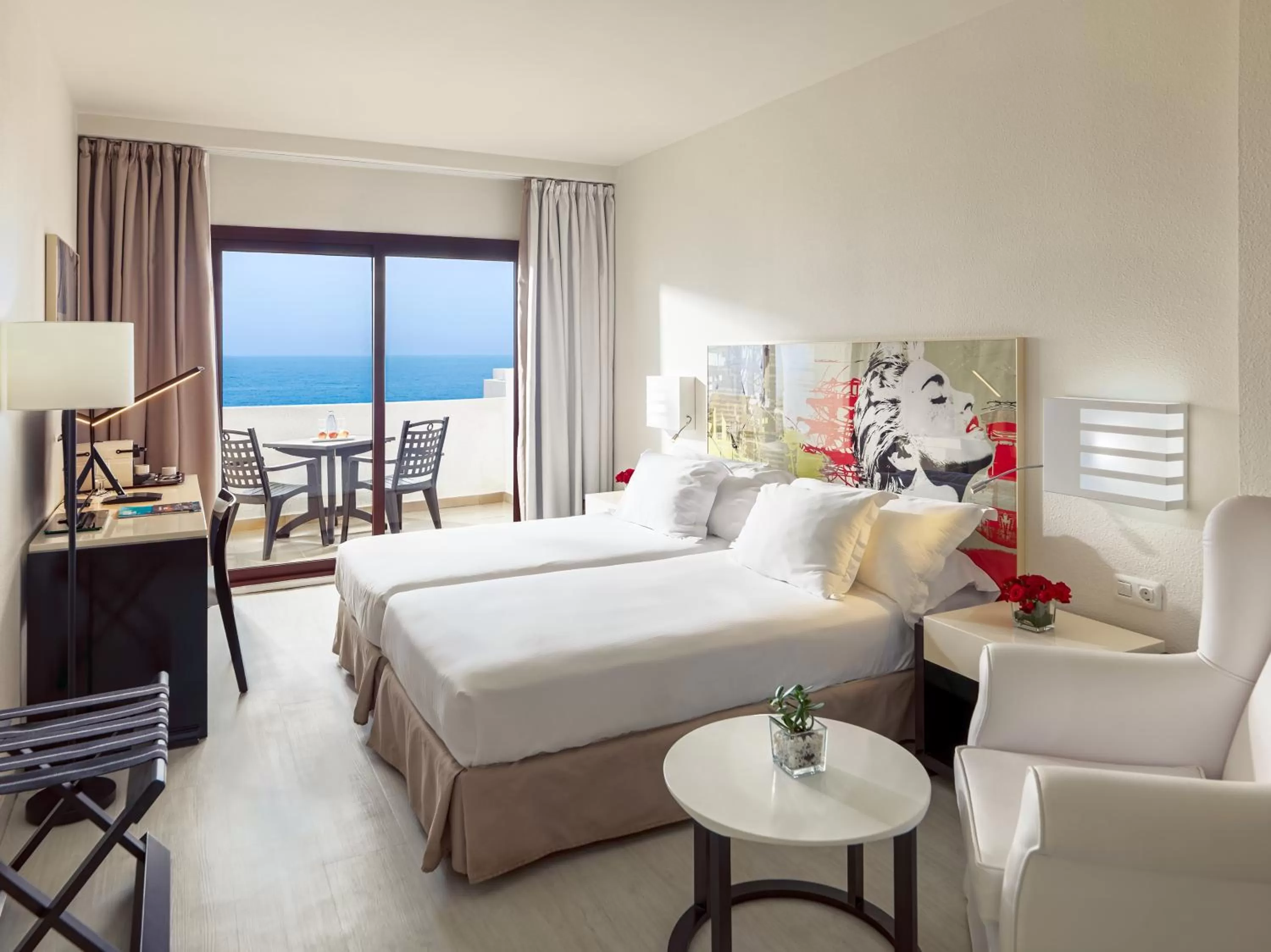 Sea view, Bed in H10 Taburiente Playa
