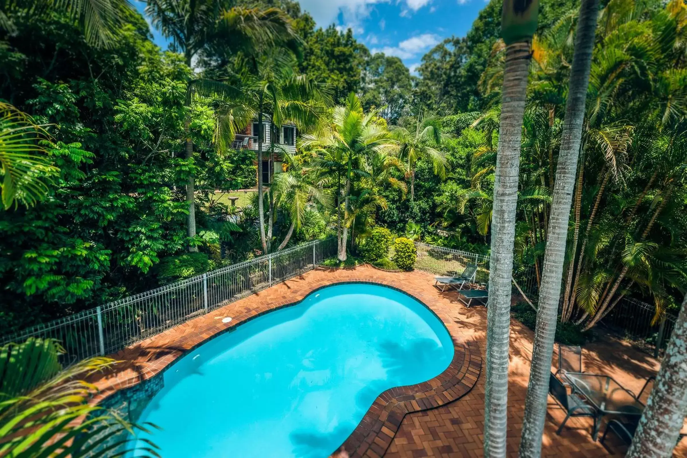 Day, Pool View in Bella Vista Bellingen