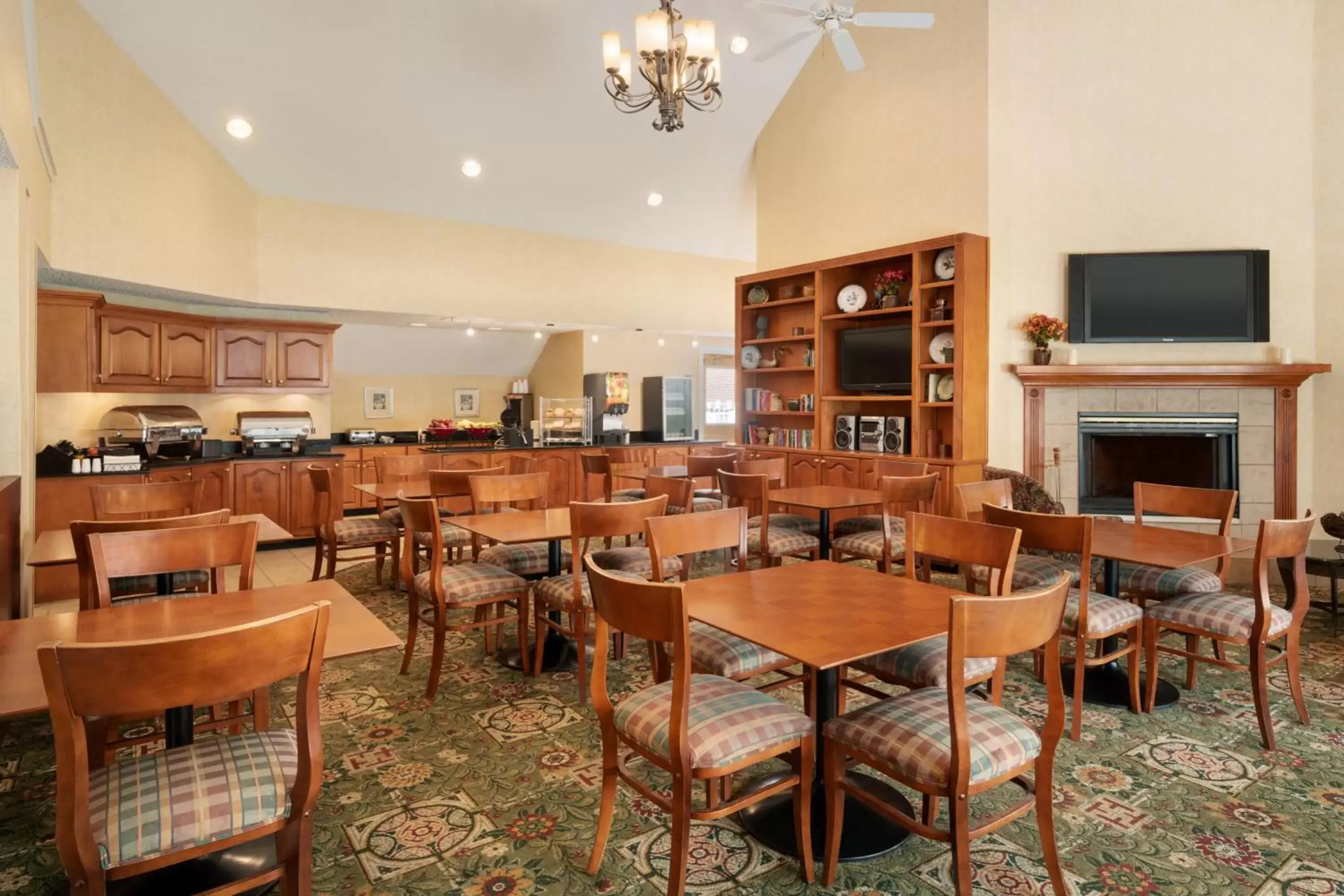 Restaurant/Places to Eat in Hawthorn Suites by Wyndham Tinton Falls