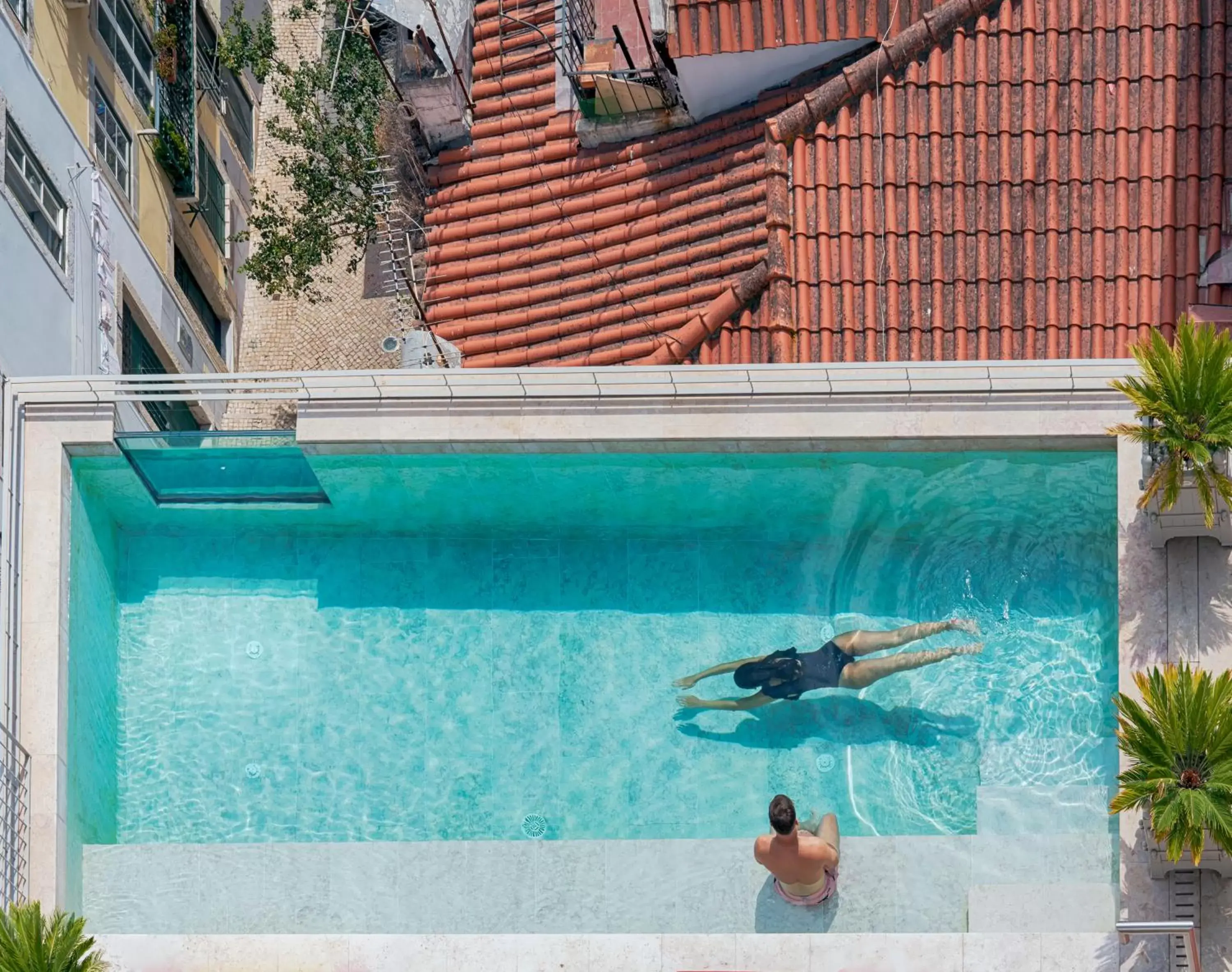 Swimming Pool in Verride Palácio Santa Catarina