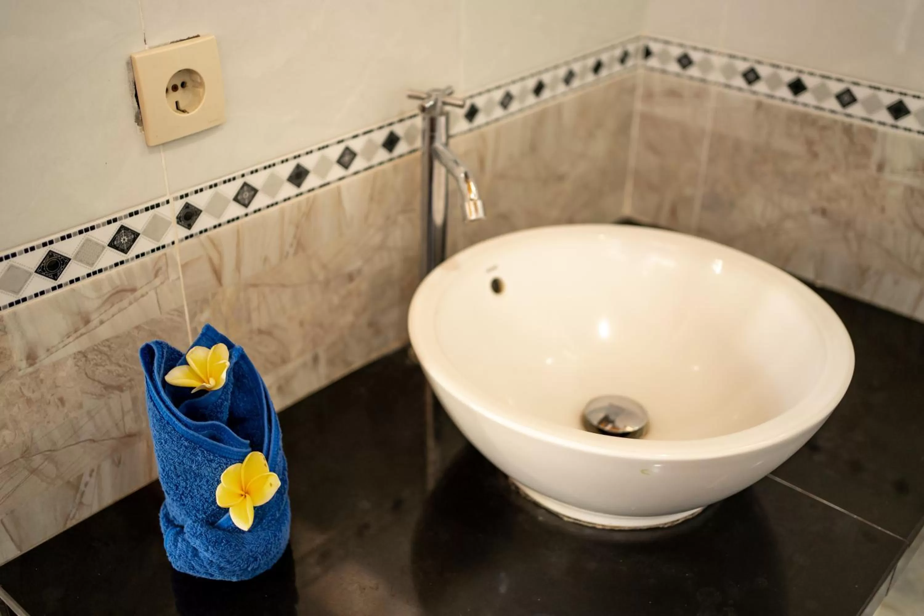 Bathroom in Nick's Pension