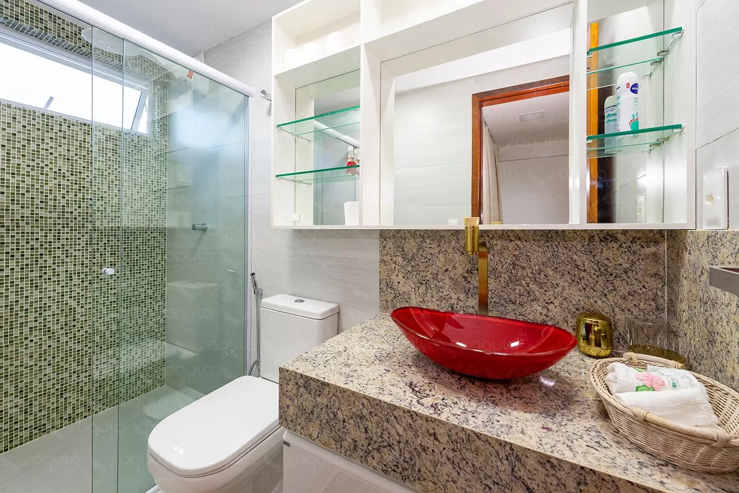 Águia Flats Pousada