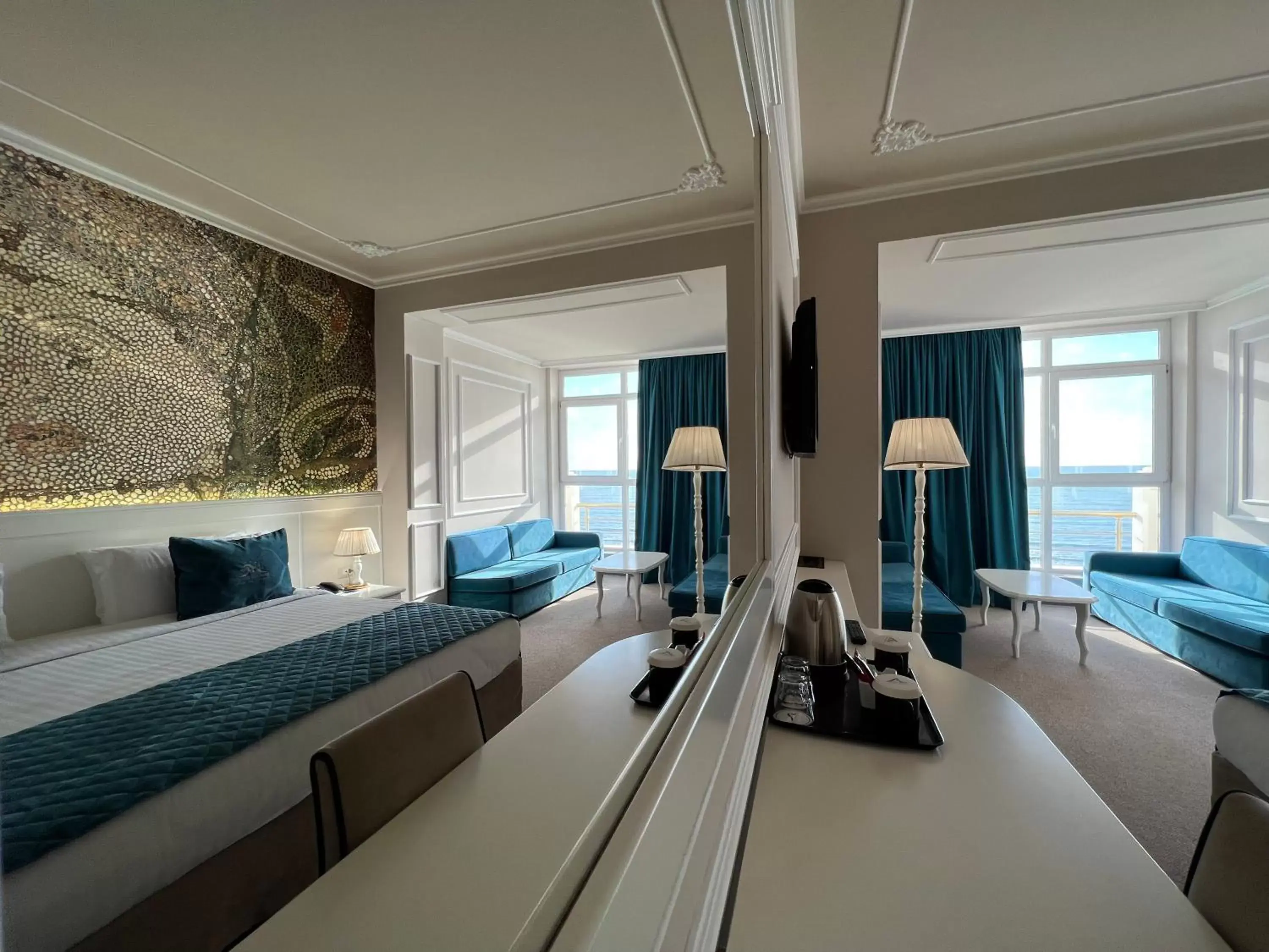 Photo of the whole room, Bed in Adriatik Hotel, BW Premier Collection Photo of the whole room, Bed in Adriatik Hotel, BW Premier Collection