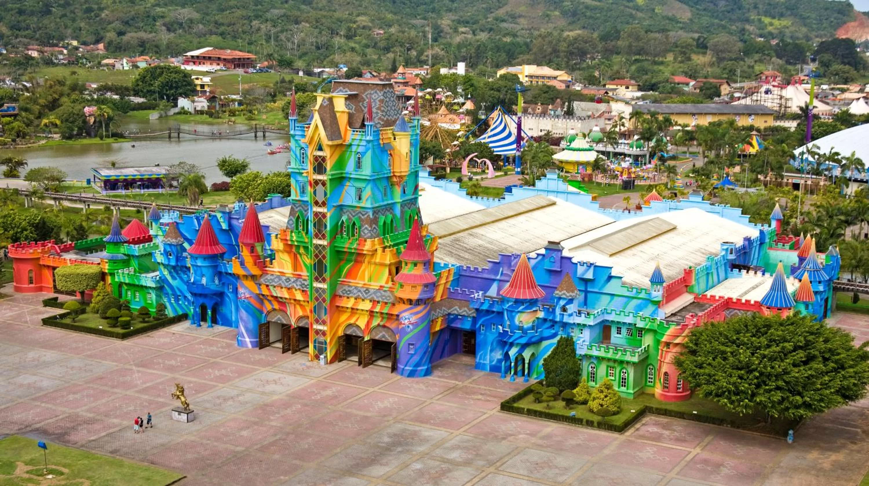Shopping Area in Pousada Tio Tonho
