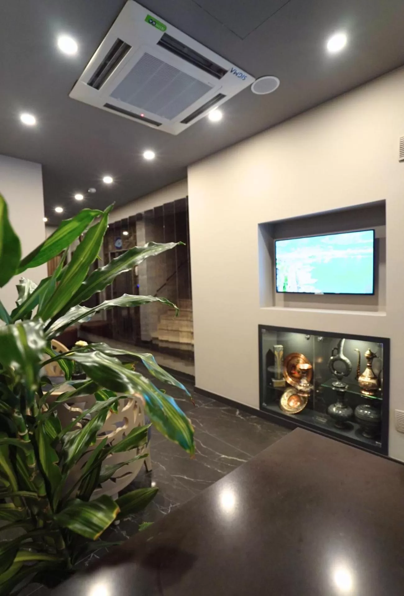 Lobby or reception in Homey AirPort Hotel