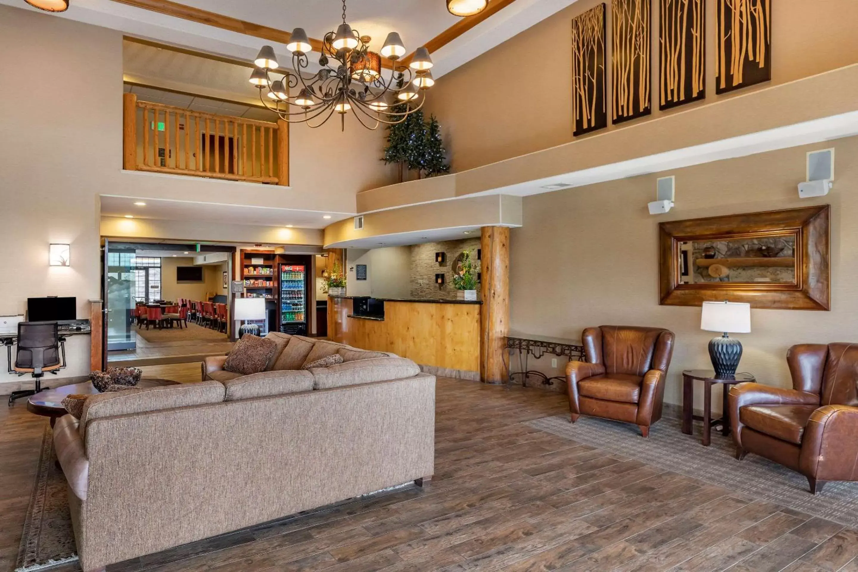 Lobby or reception, Lobby/Reception in Comfort Suites Golden West on Evergreen Parkway