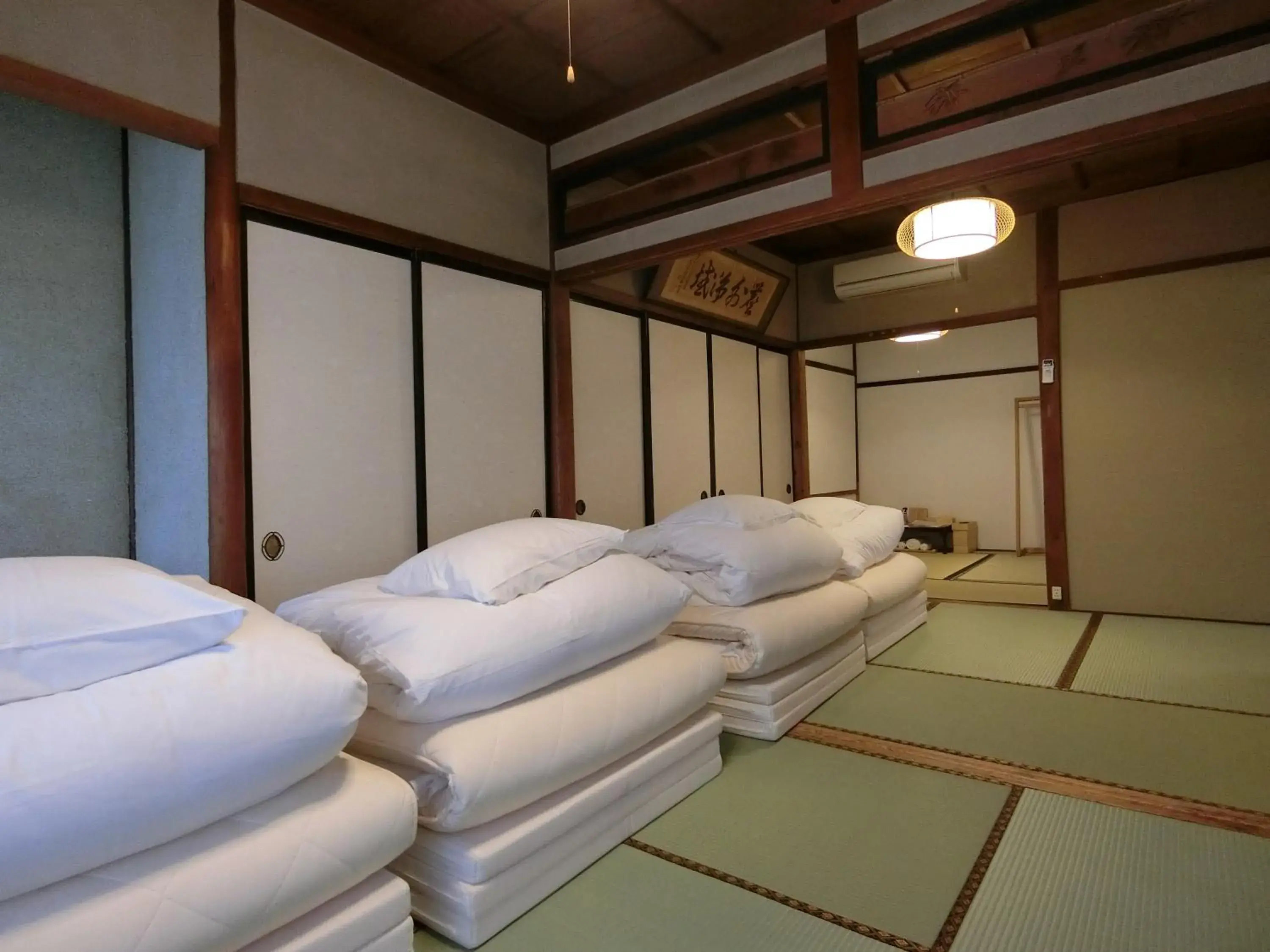 Photo of the whole room in TEMPLE HOTEL TAKAYAMA ZENKOJI