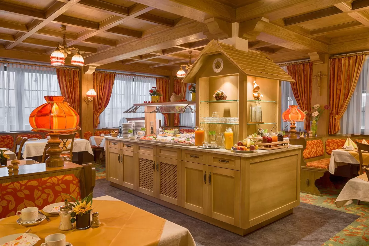 Restaurant/places to eat in Hotel Zum Löwen - Unteres Wirtshaus