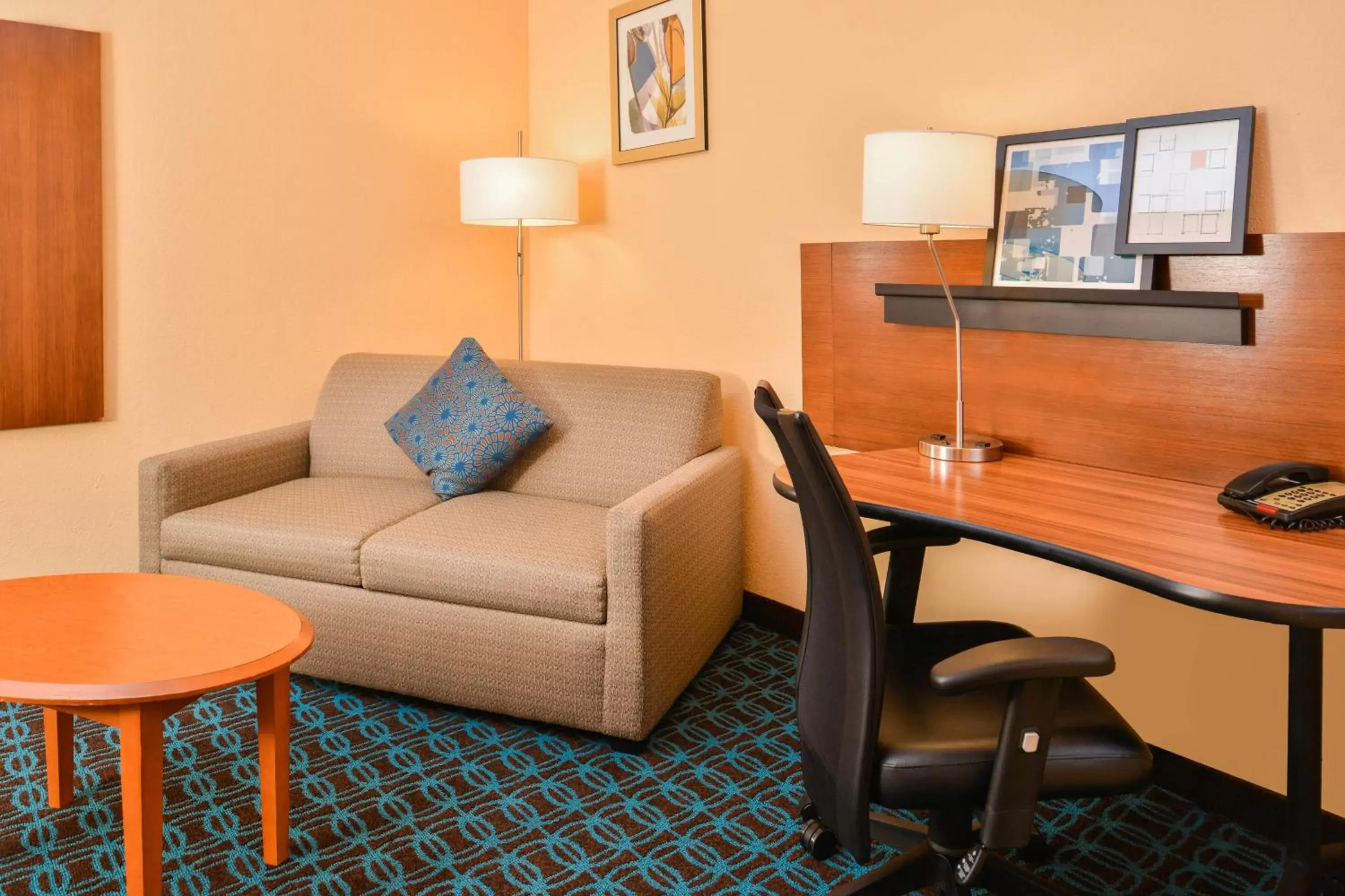 Bedroom, Seating Area in Fairfield Inn & Suites Beaumont