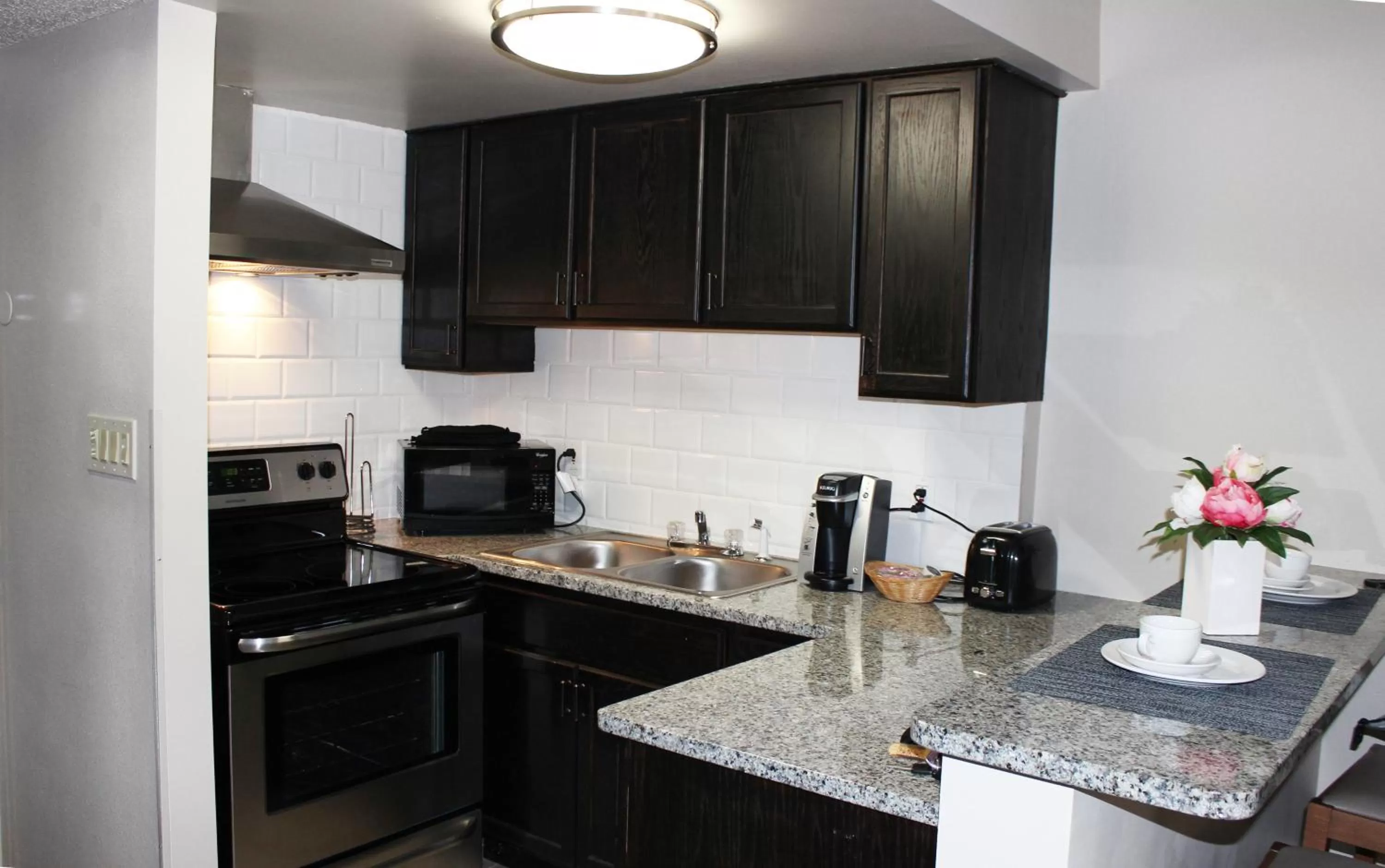 Photo of the whole room in Holiday Inn Hotel Atlanta-Tucker, a Full Service Hotel