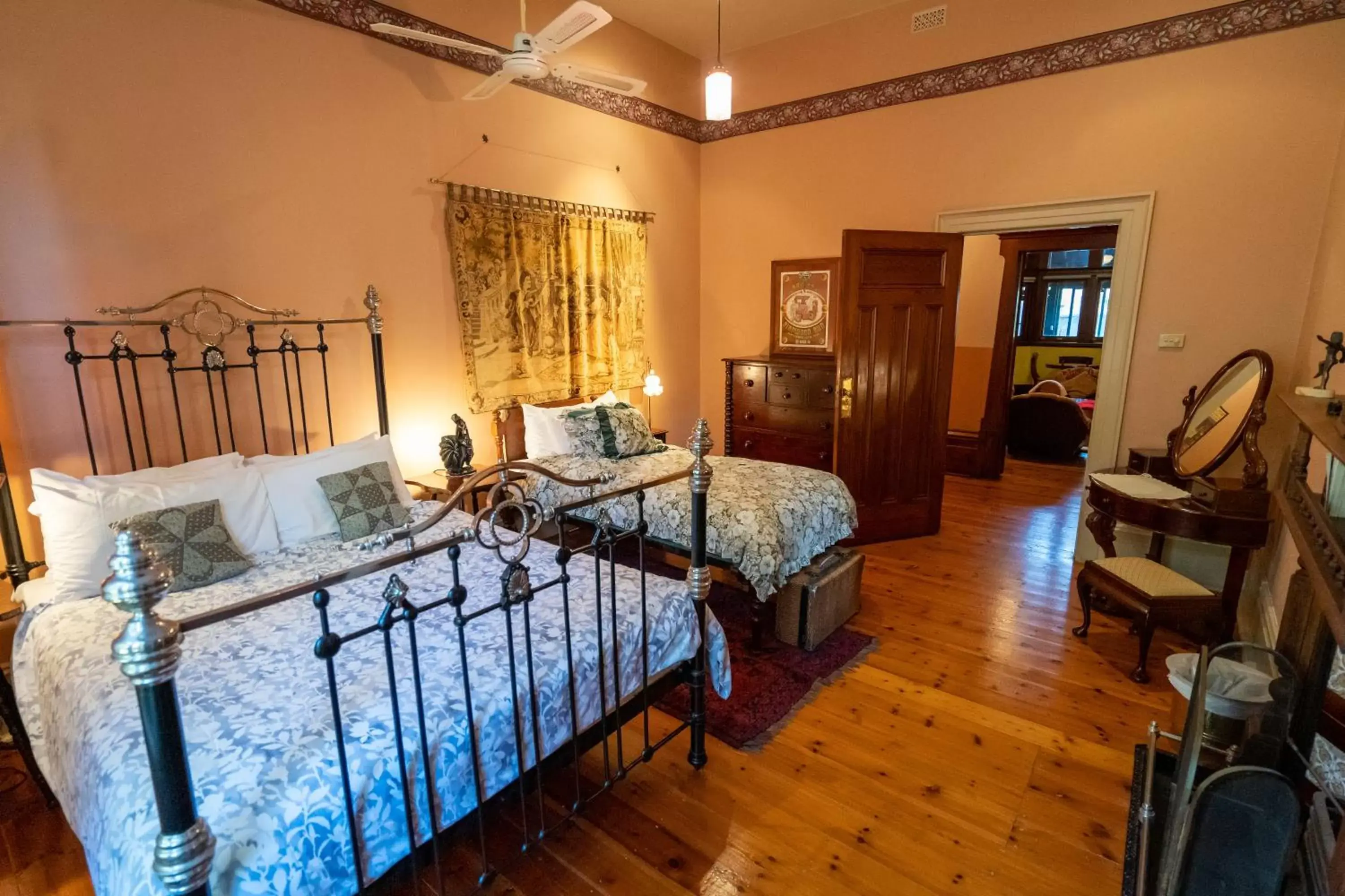 Bedroom in Buxton Manor