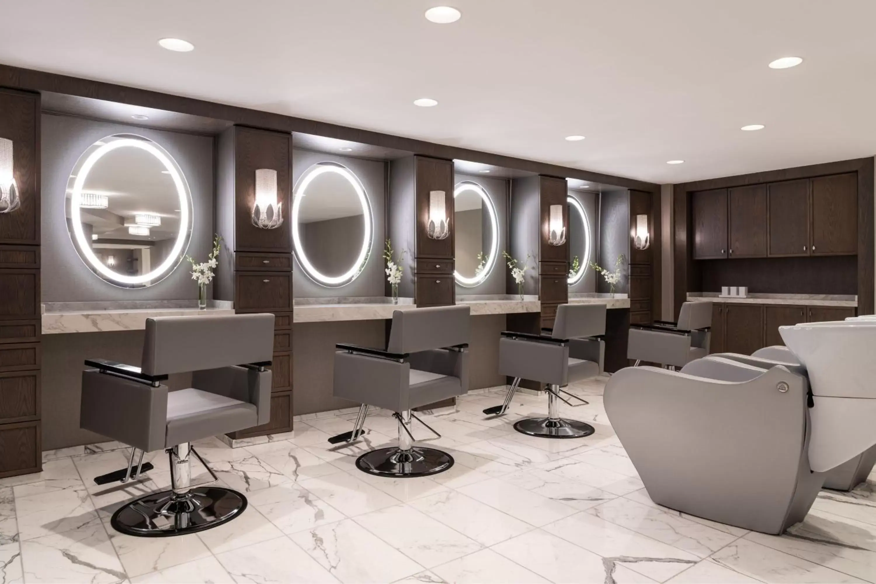 Spa and wellness centre/facilities, Restaurant/Places to Eat in The Ritz-Carlton, New Orleans