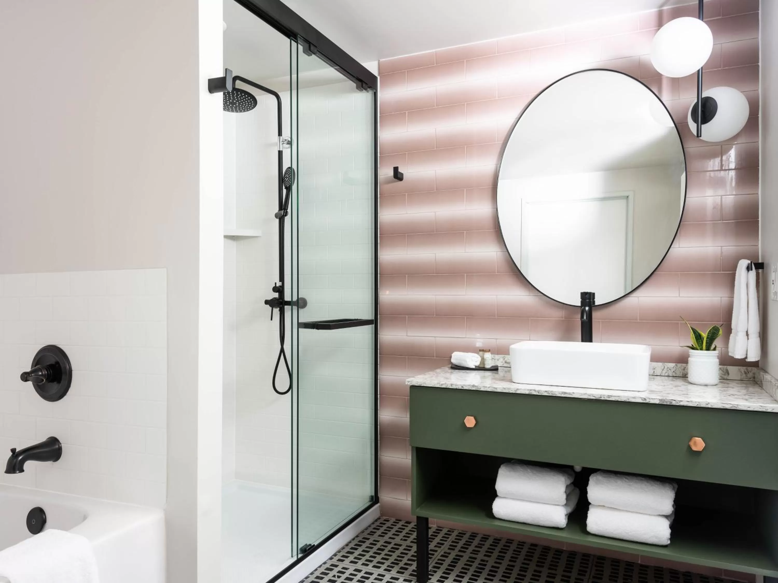 Bathroom in Hotel Indigo Saint Louis Central West End by IHG