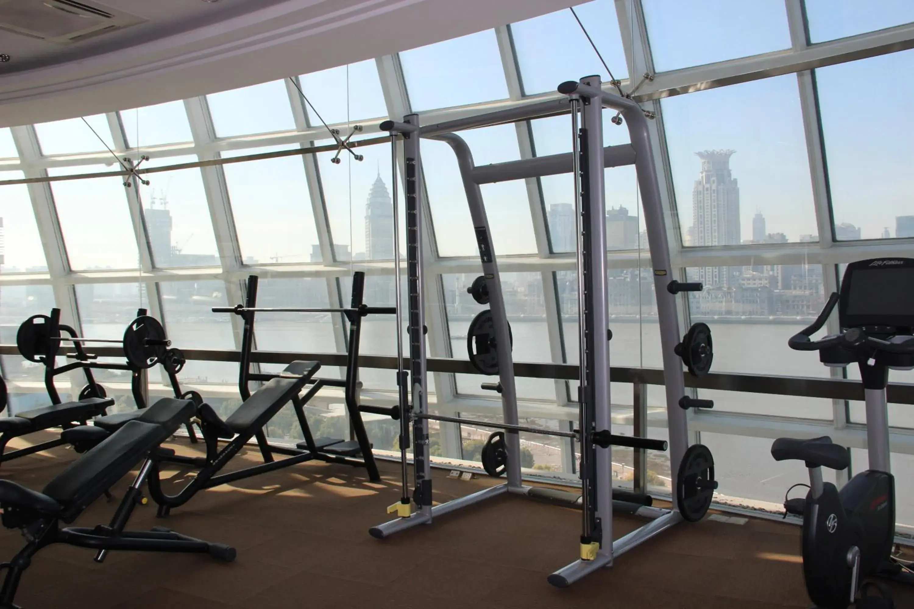 Fitness centre/facilities, Fitness Center/Facilities in Oriental Riverside Bund View Hotel (Shanghai International Convention Center)