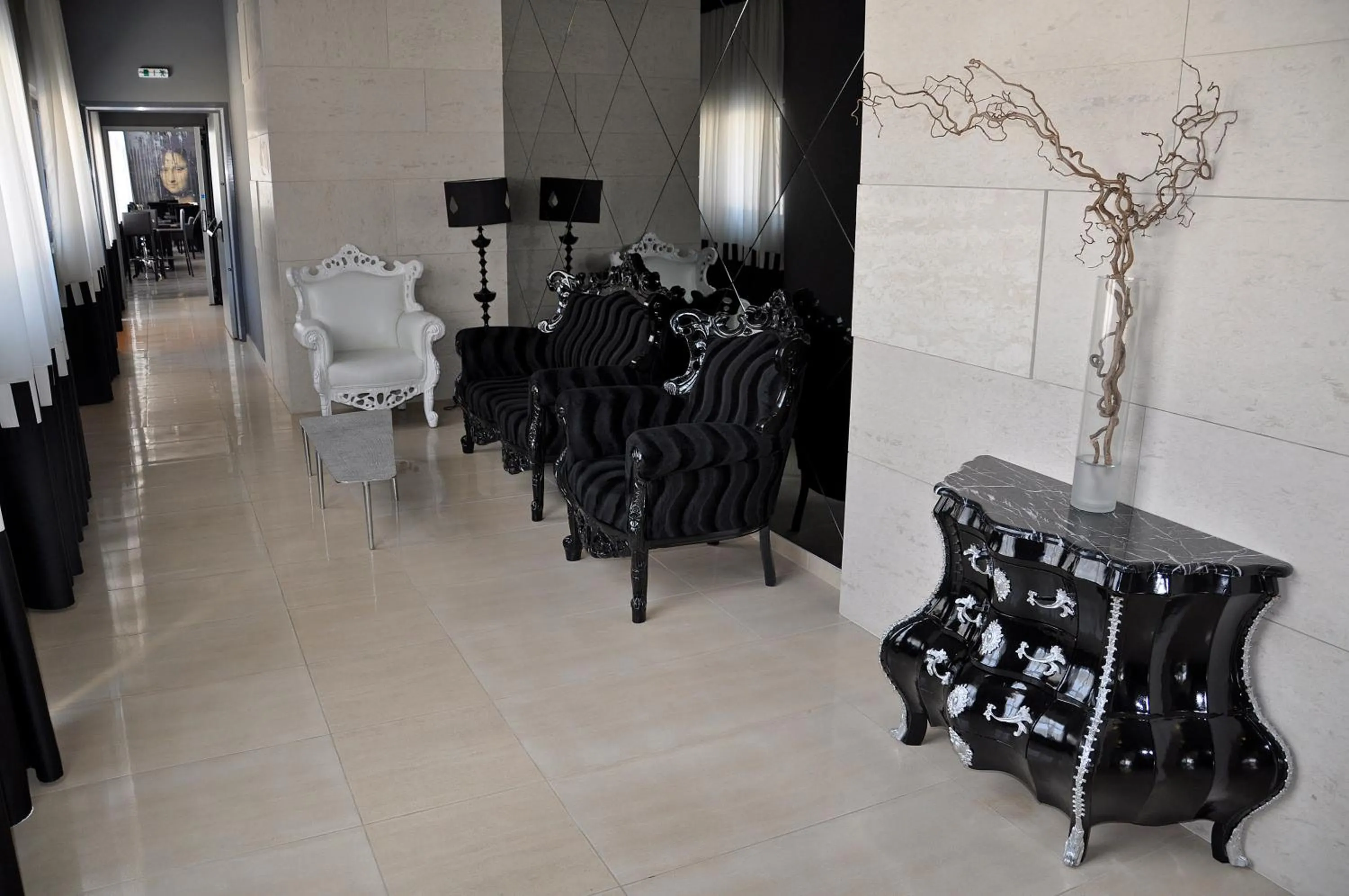 Lobby or reception in Gallery Art Hotel