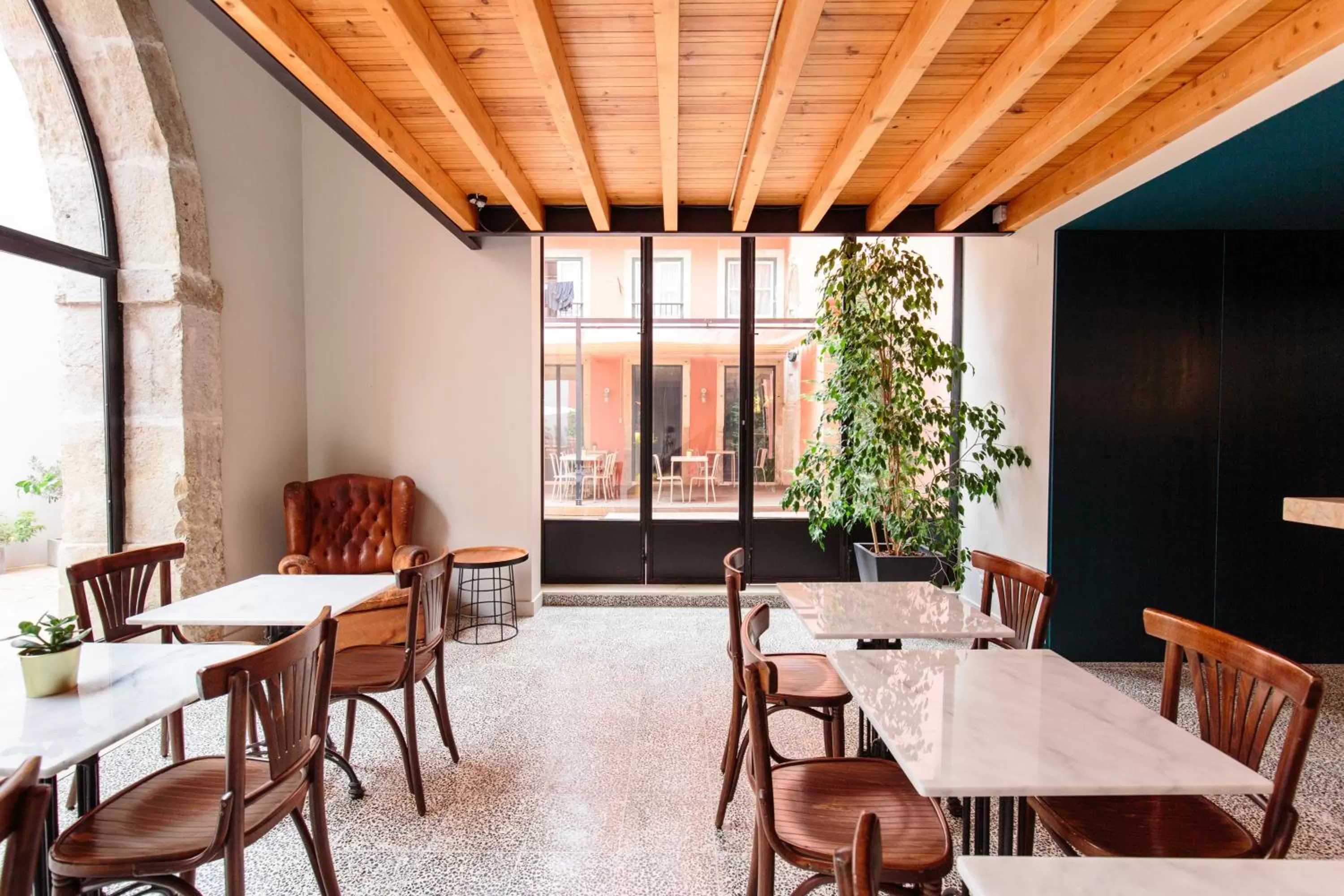 Other in Dear Lisbon - Gallery House