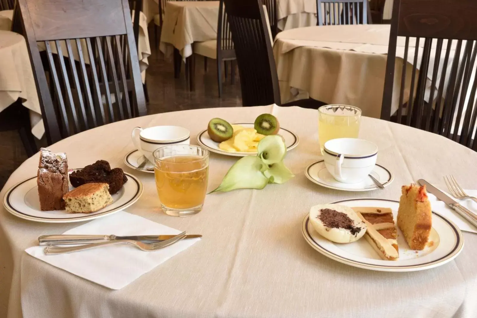 Continental breakfast, Breakfast in Hotel Diano Marina Mhotelsgroup