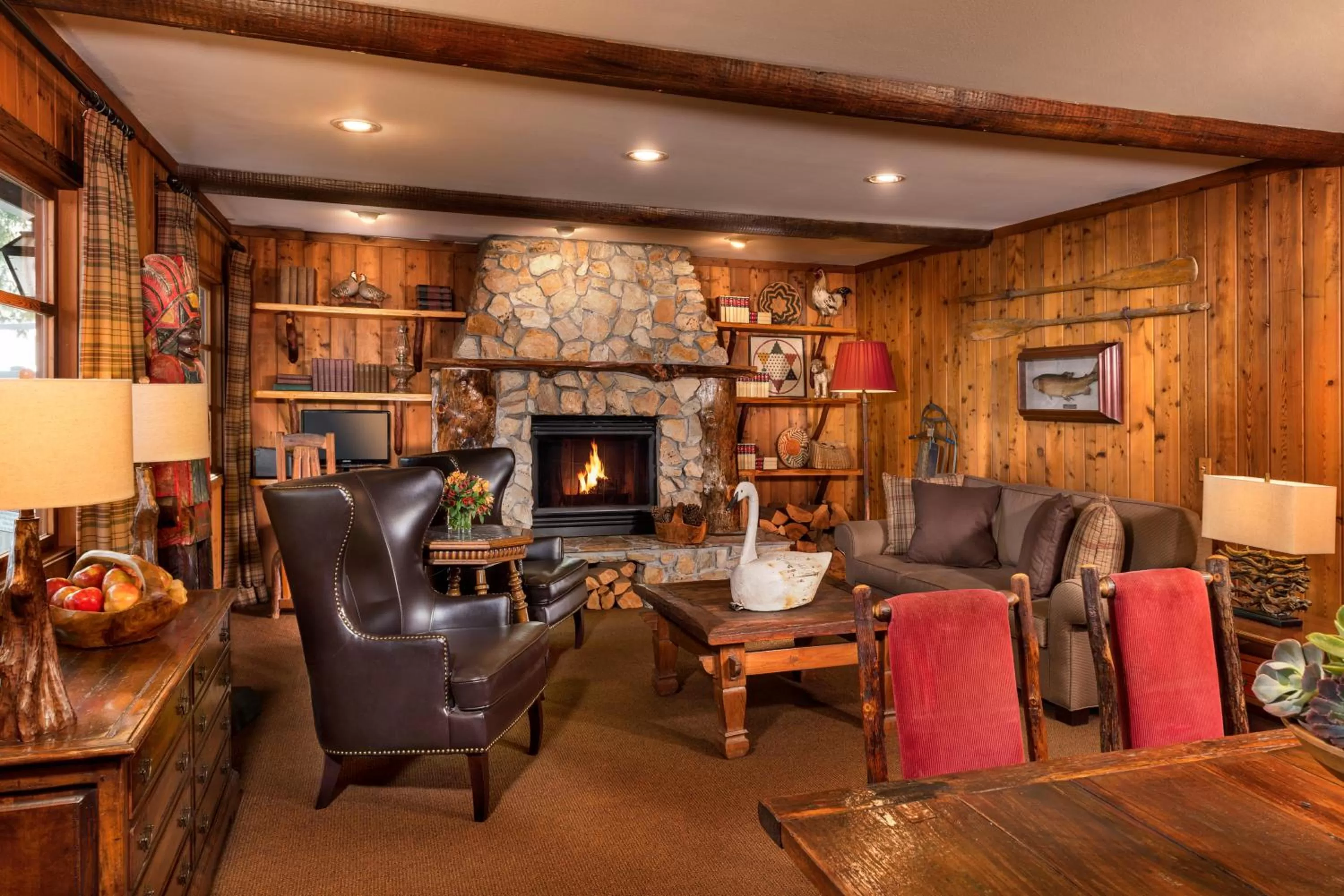 Lobby or reception in Ayres Lodge Alpine