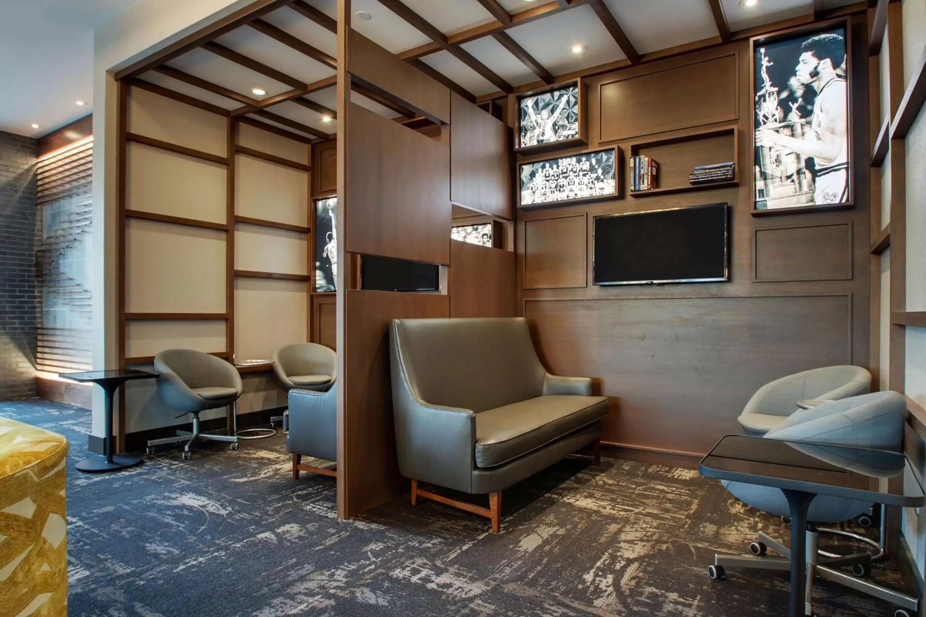 Lobby or reception, Seating Area in Hyatt Place Milwaukee Downtown