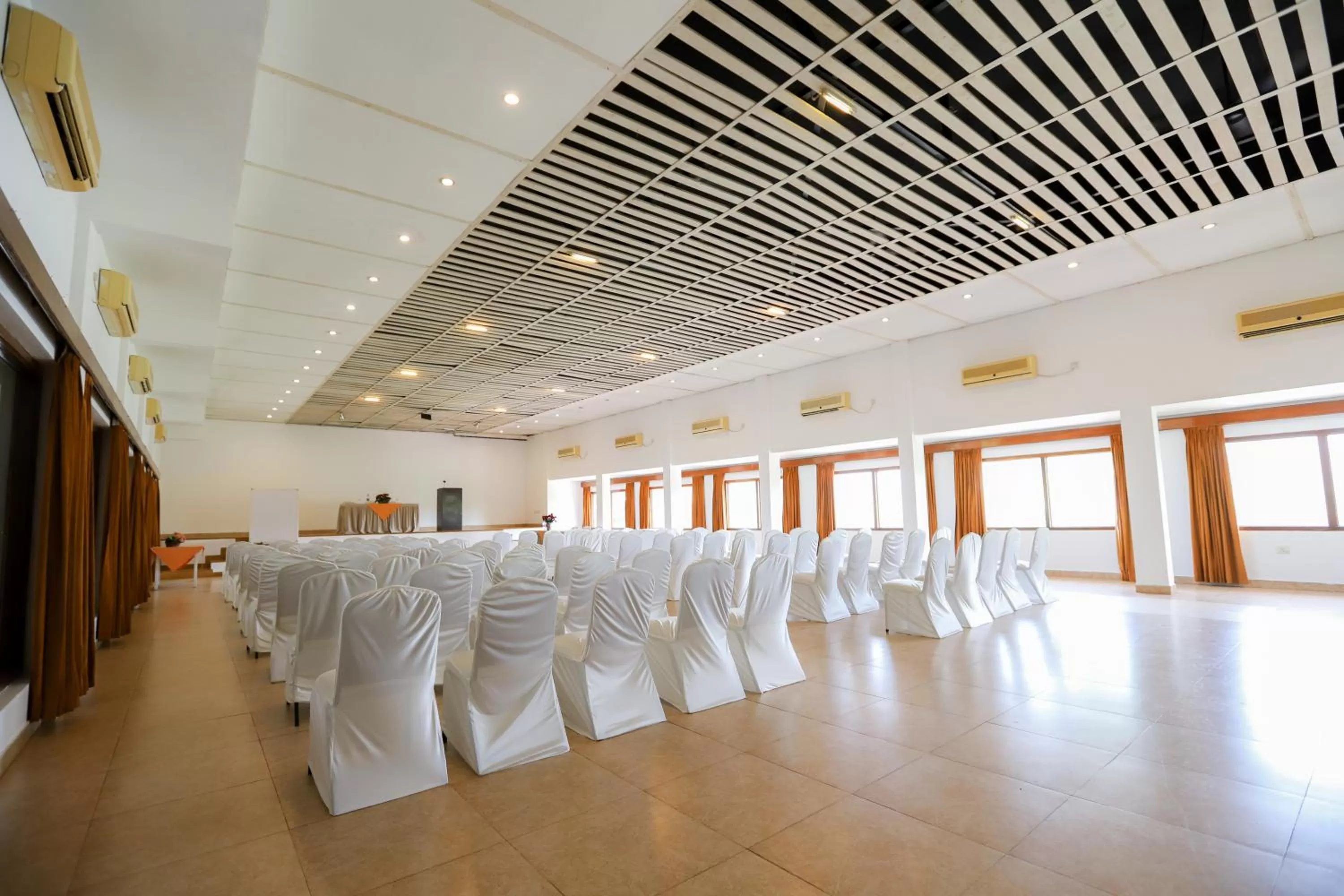 Banquet/Function facilities in Resorte Marinha Dourada