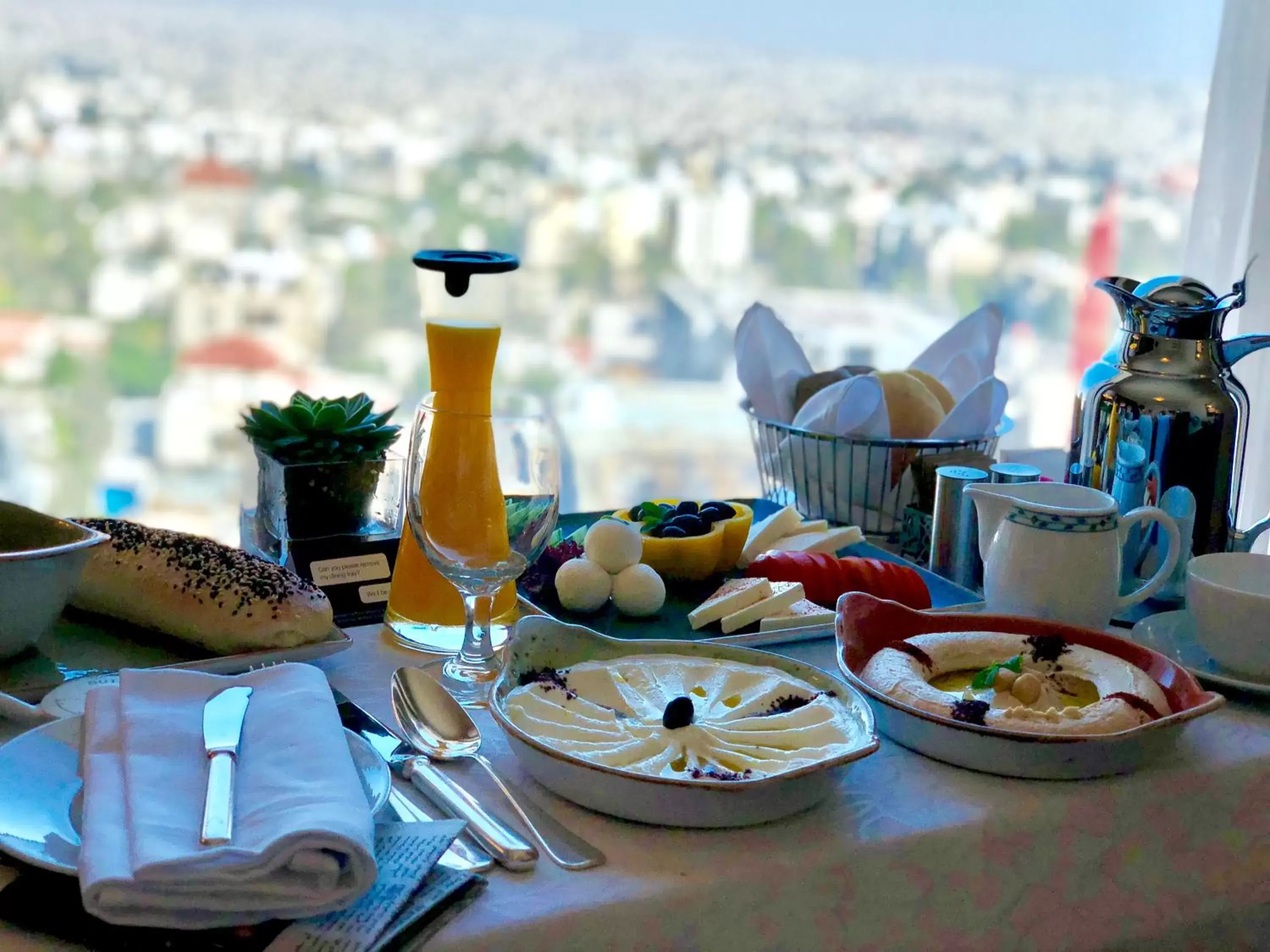 Breakfast in Four Seasons Hotel Amman