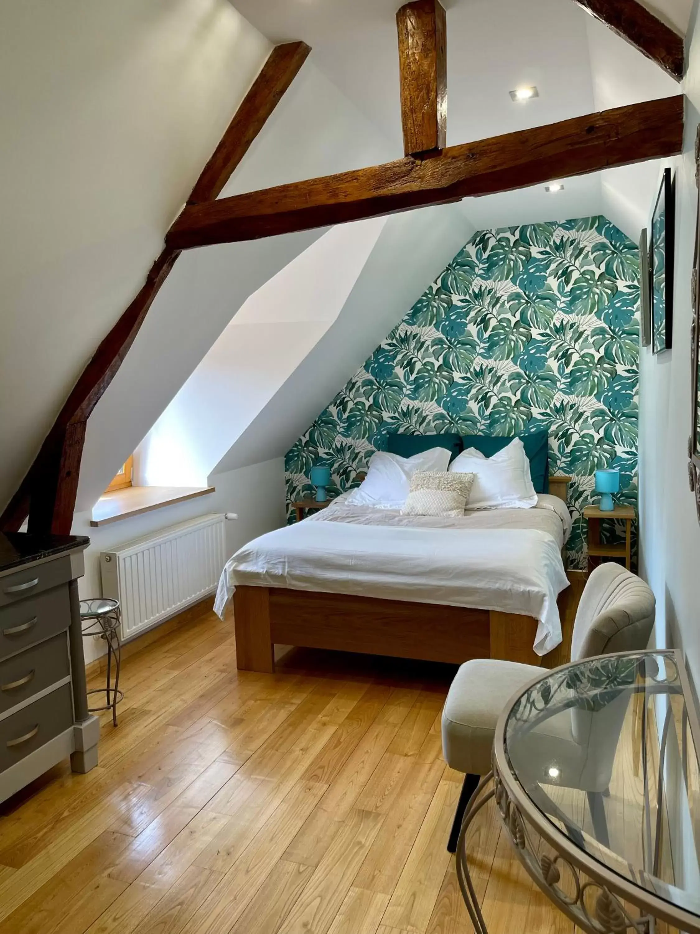 Bedroom, Bed in La Mésangeraie Gîte Chambres d'hôtes