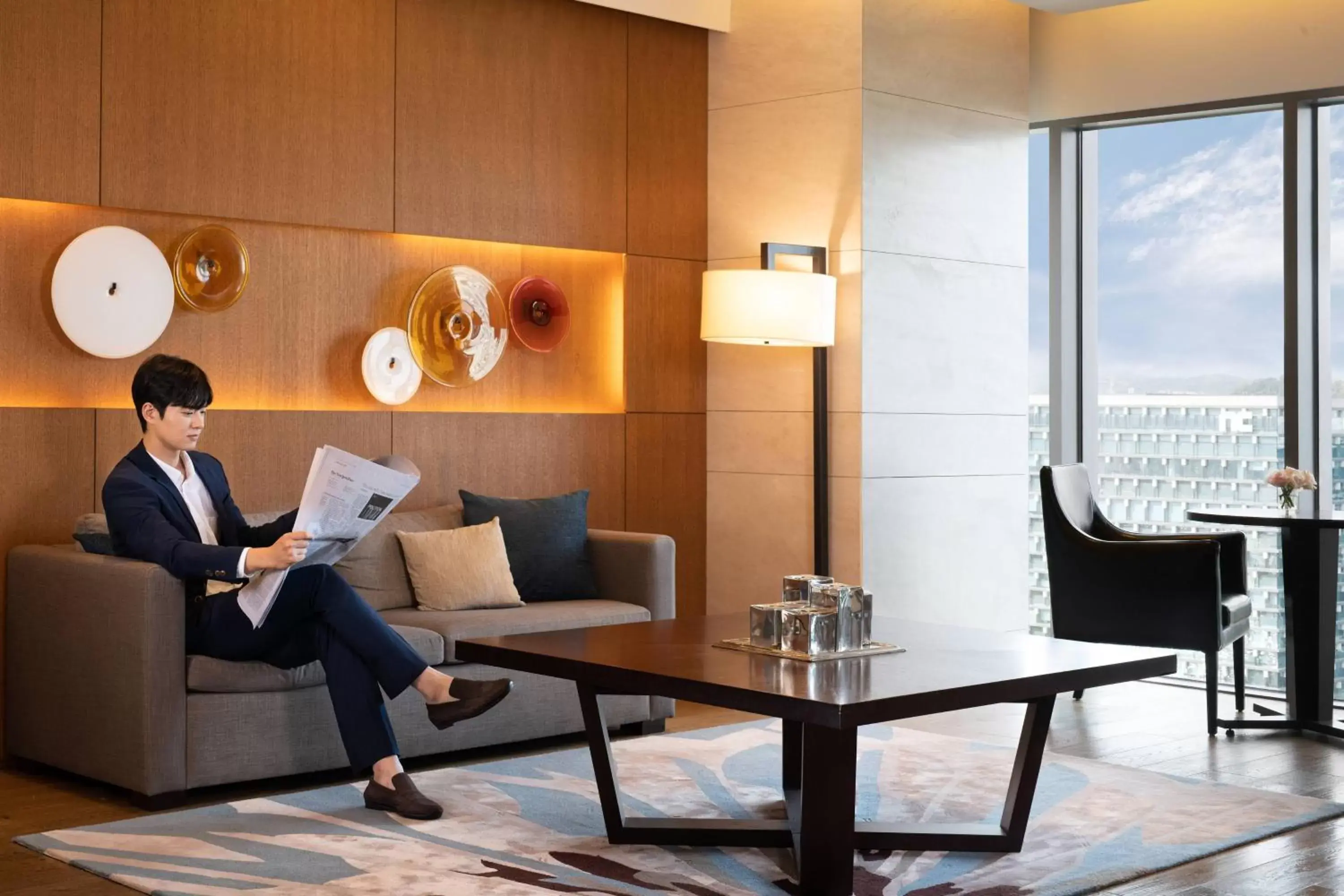 Lounge or bar in Courtyard by Marriott Seoul Pangyo