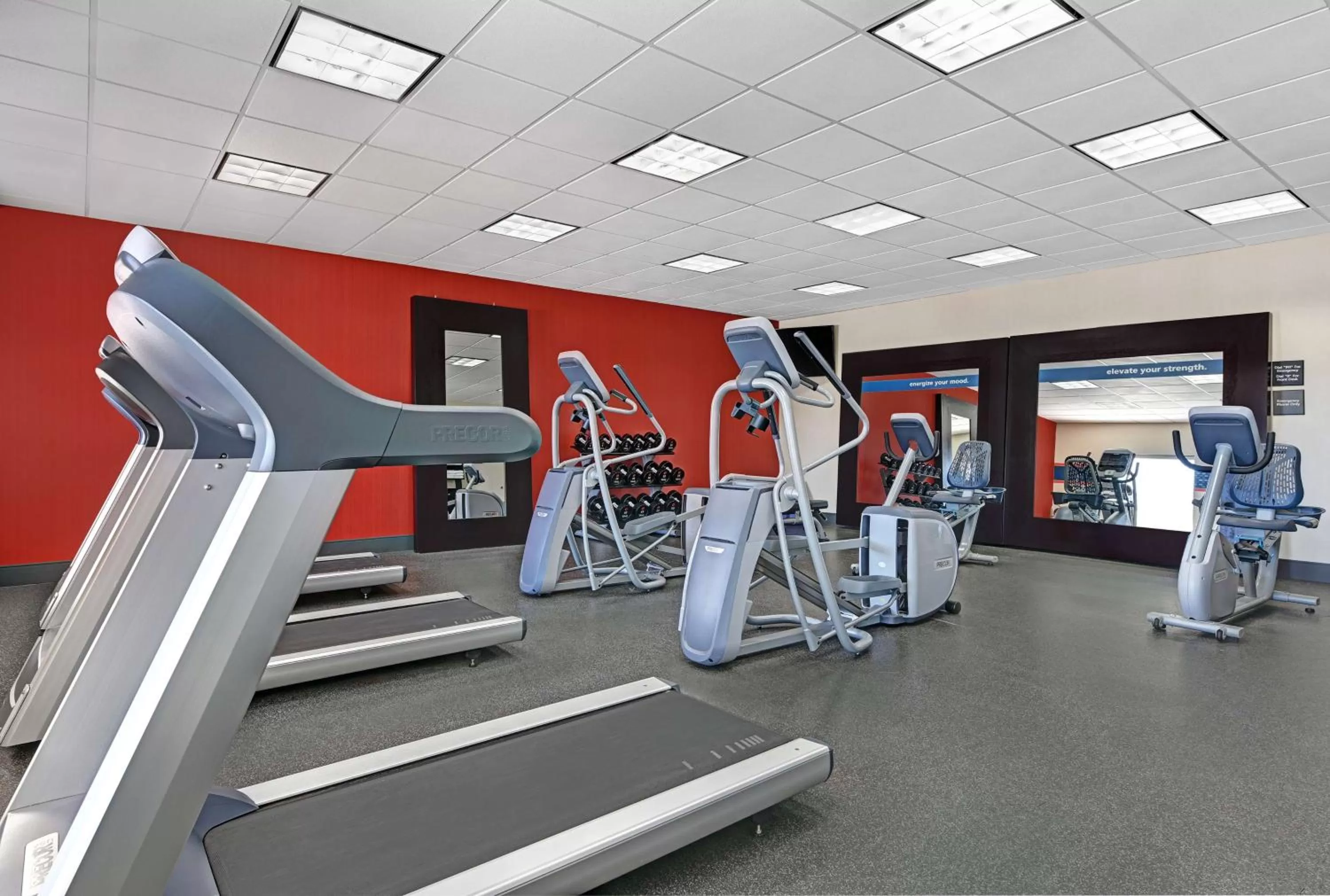 Fitness centre/facilities in Hampton Inn Deming