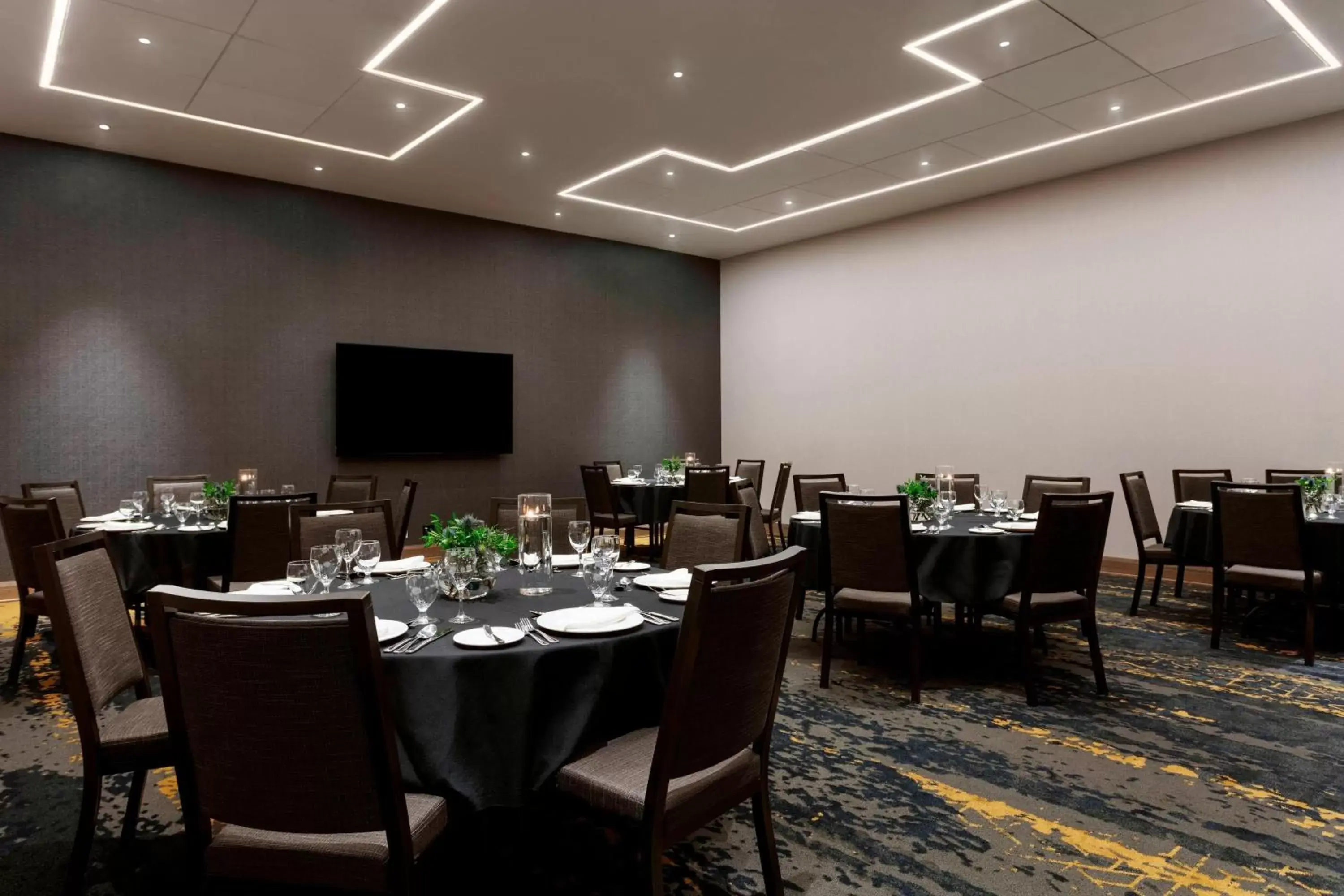 Meeting/conference room in Sheraton Saint-Hyacinthe Hotel