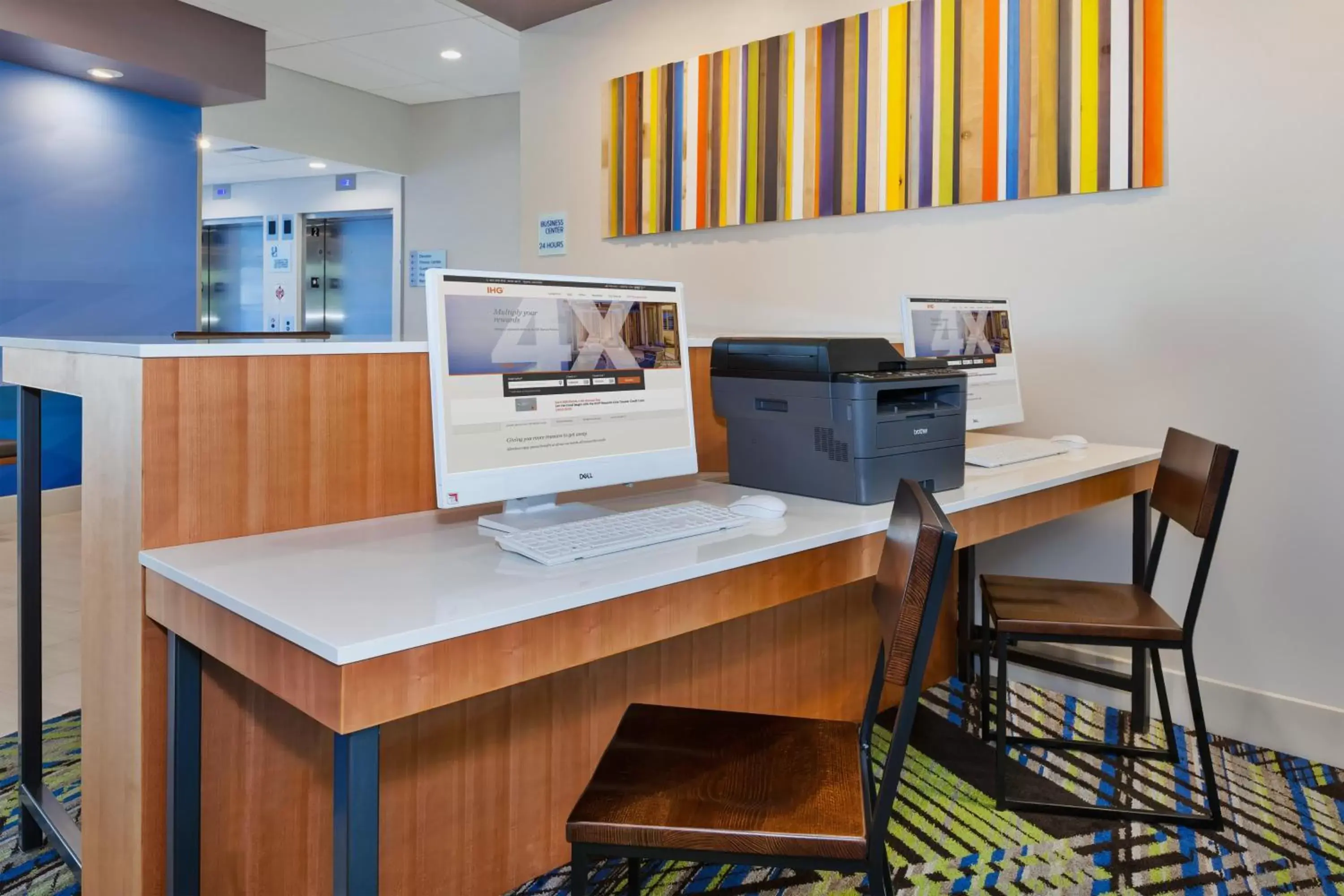 Other, TV/Entertainment Center in Holiday Inn Express & Suites - Grand Rapids Airport - South, an IHG Hotel
