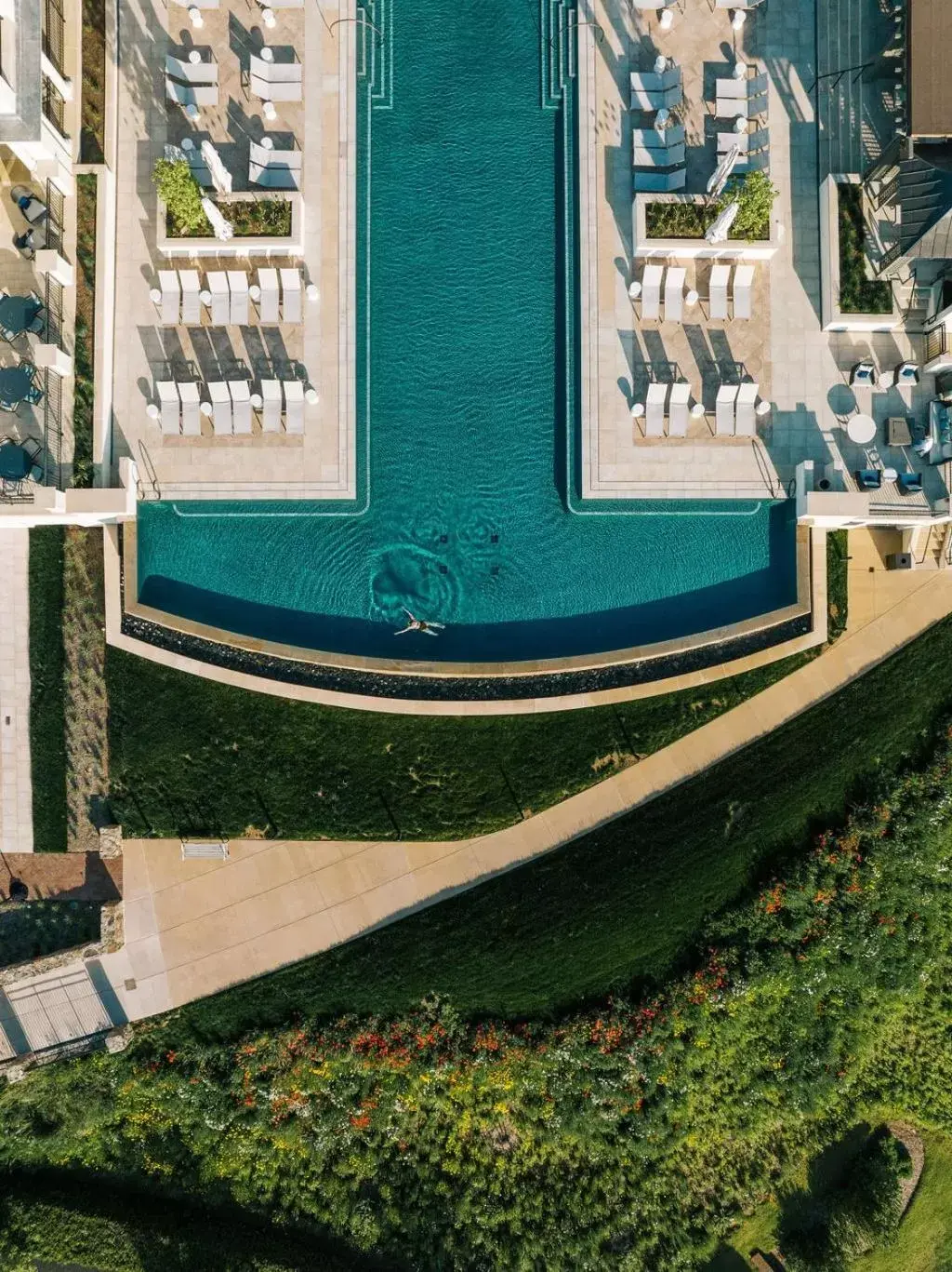 Swimming pool in Keswick Hall Swimming pool in Keswick Hall