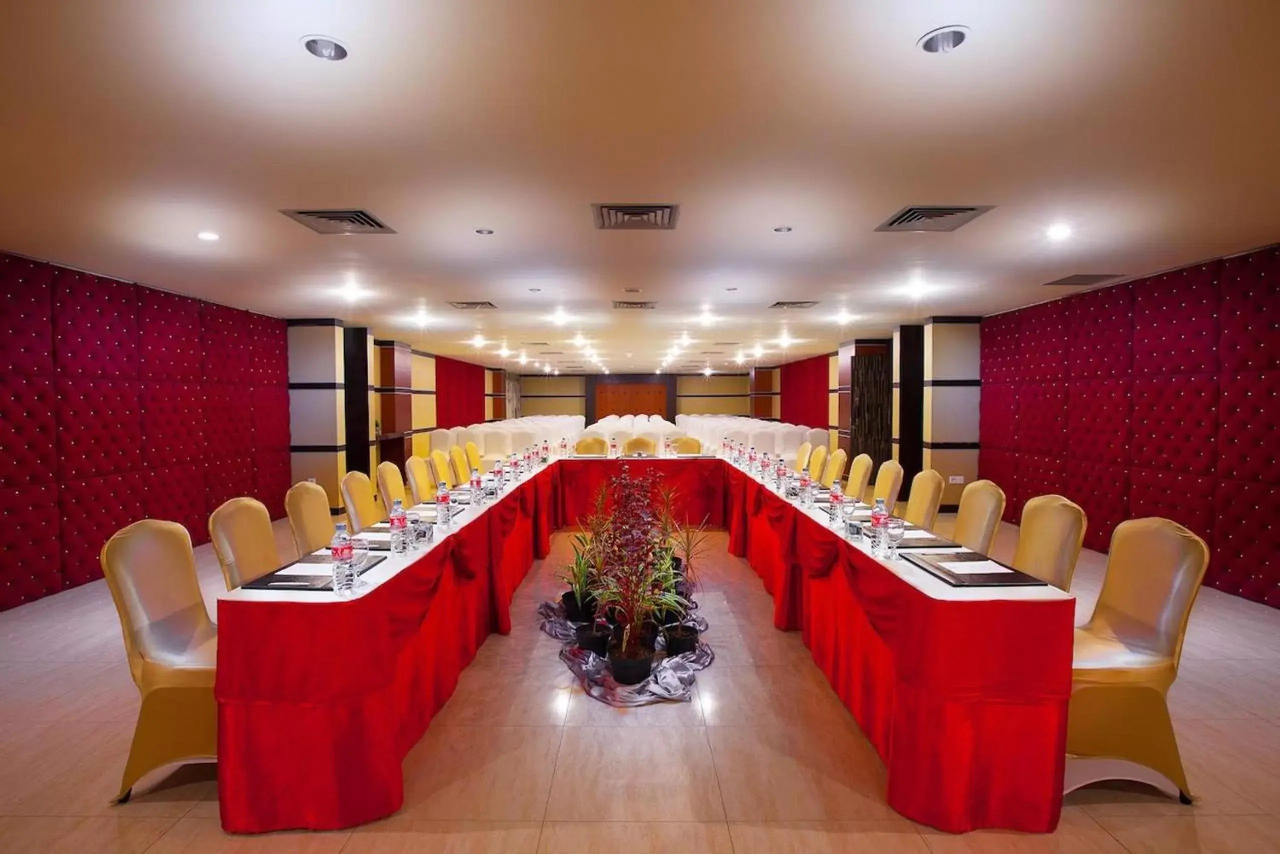 Banquet/Function facilities in Lion Hotel & Plaza