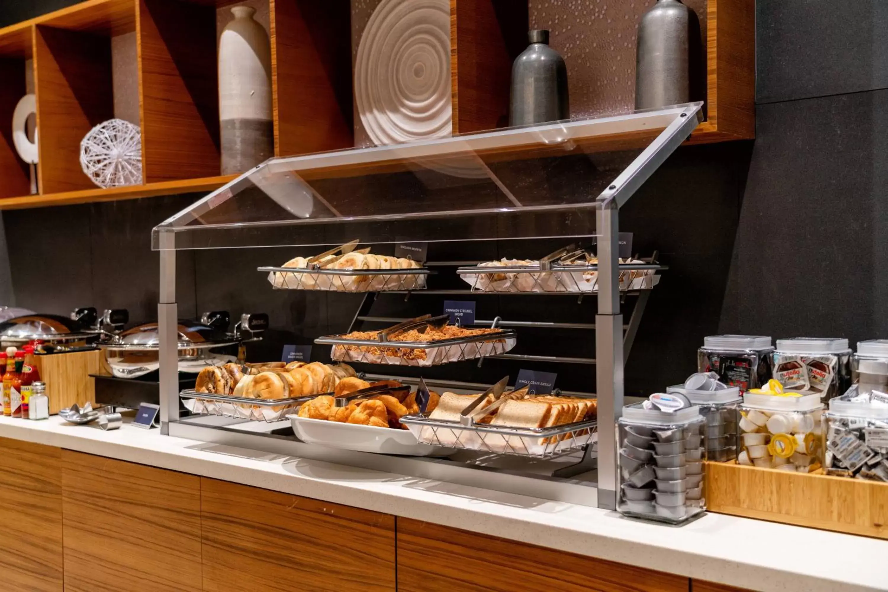 Breakfast, Food in SpringHill Suites by Marriott Oakland Airport