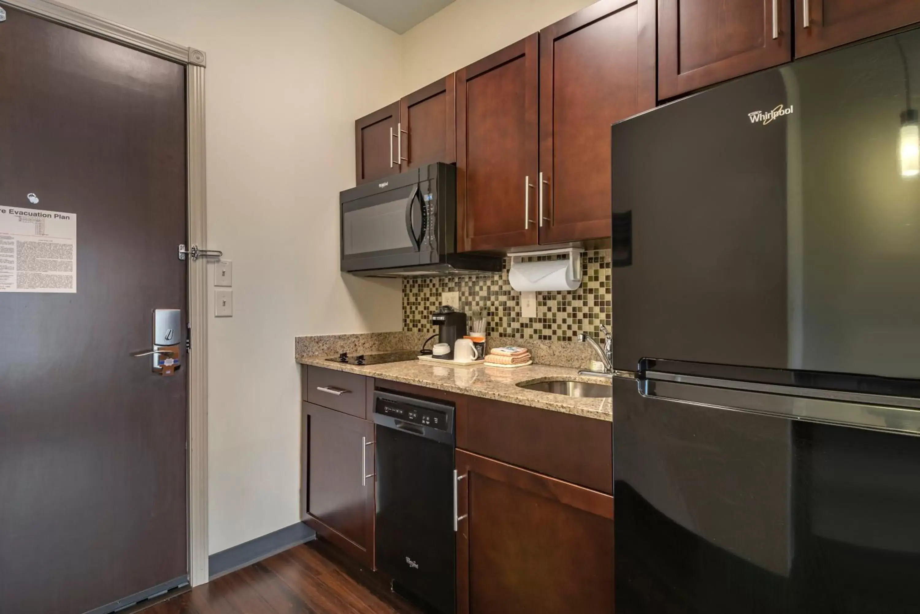 Kitchen or kitchenette in MainStay Suites Moab near Arches National Park